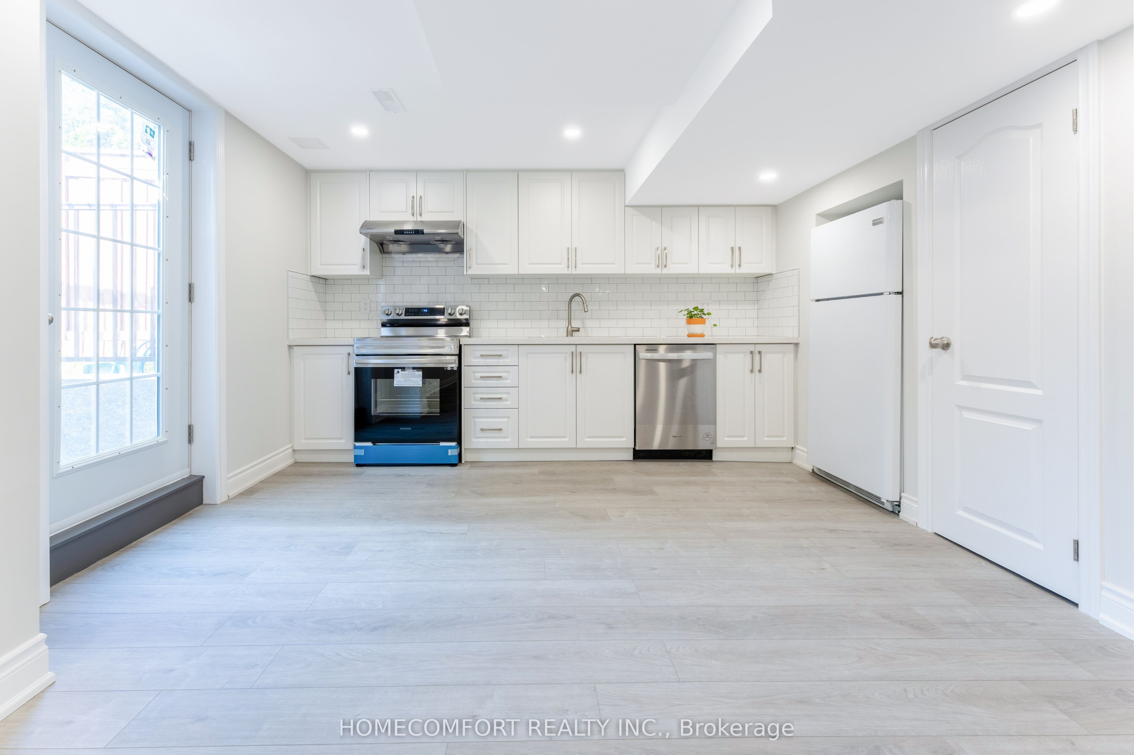 369 Tower Hill Road Bsmt Property Photo 6