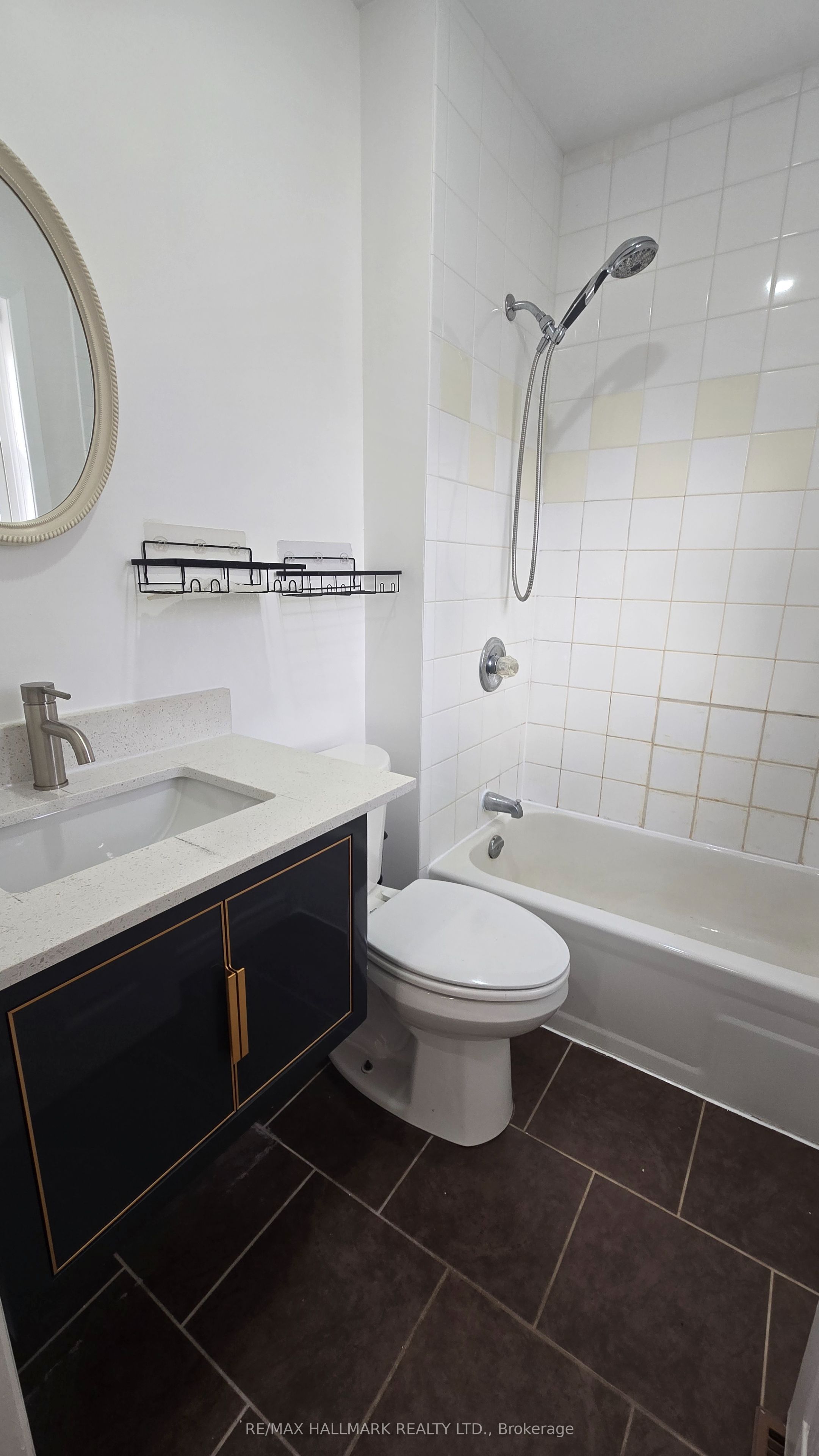 46 Collins Crescent Property Photo 9
