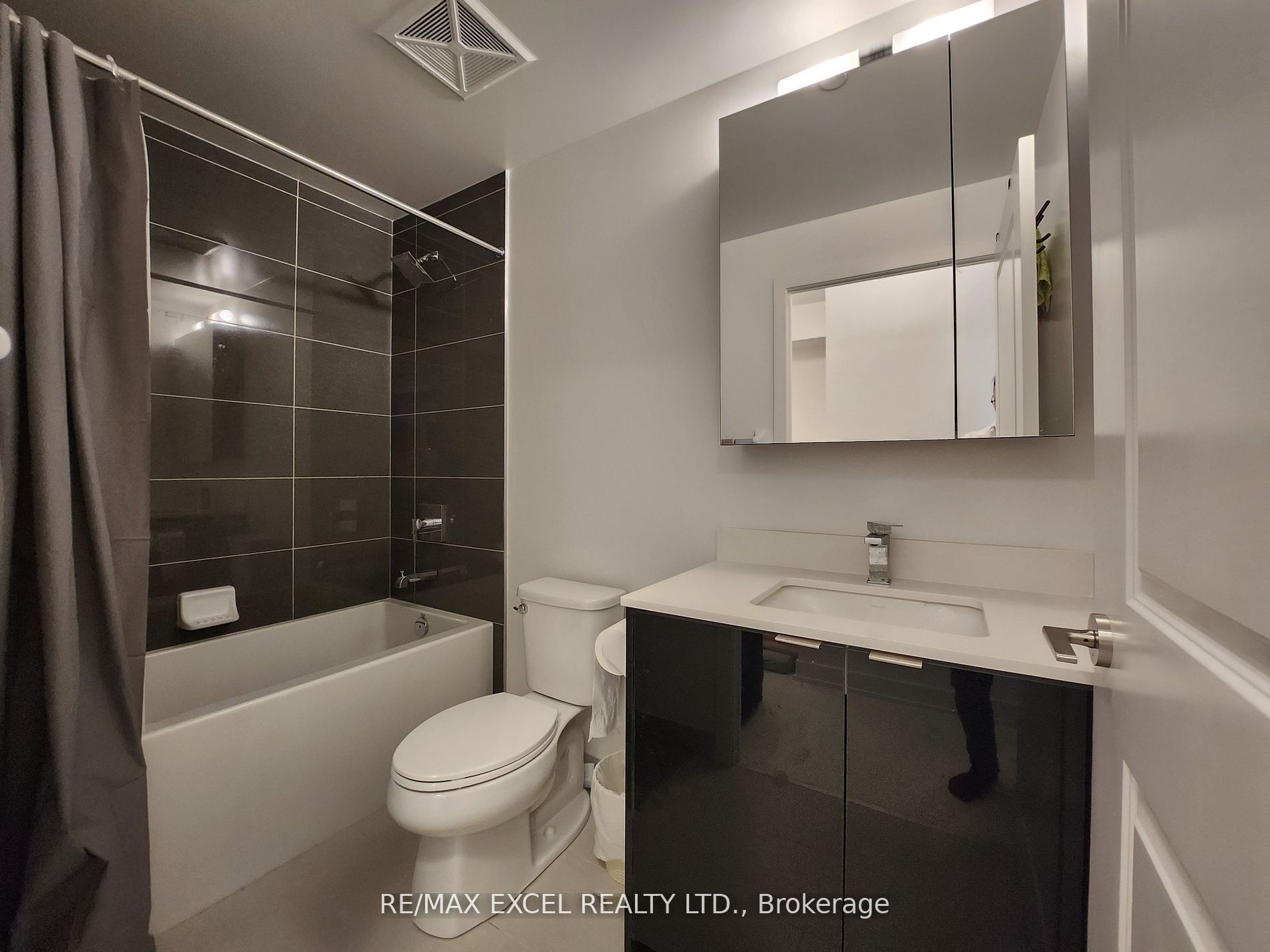 100 Eagle Rock Way 324 Property Photo 19