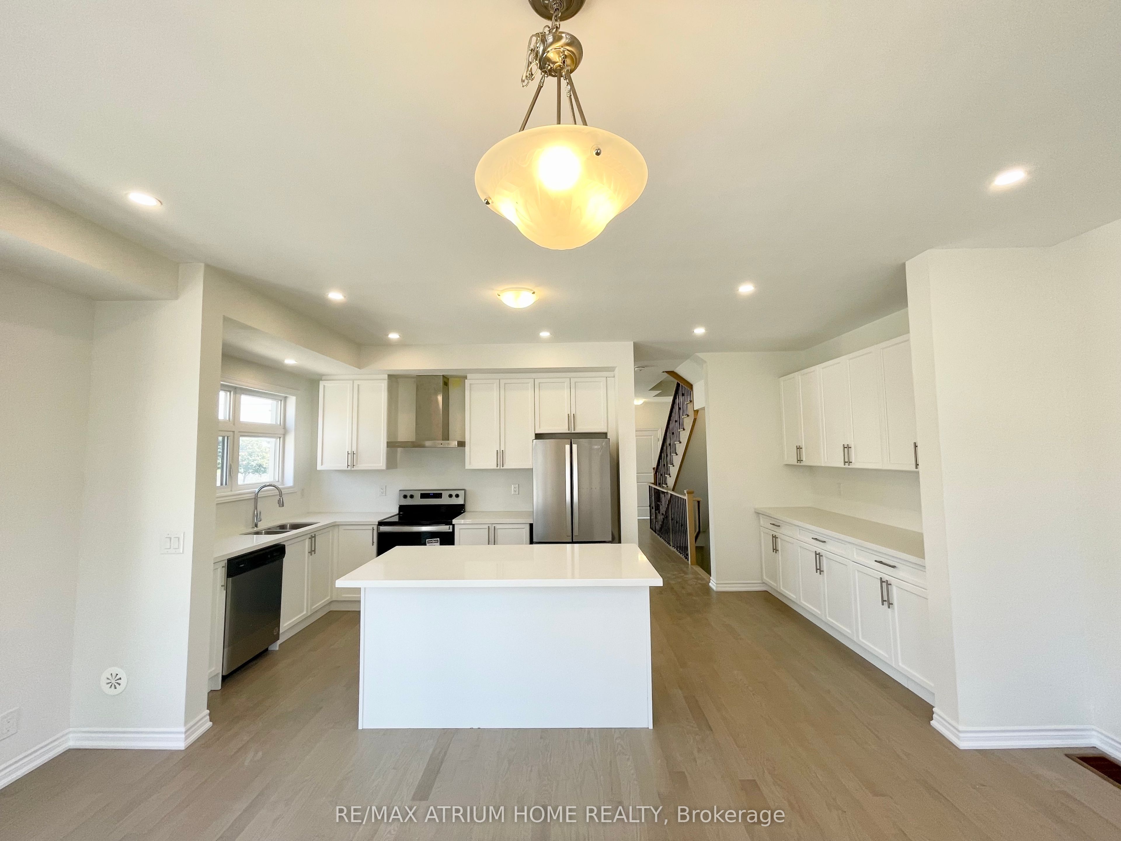 9660 Kennedy Road Property Photo 19