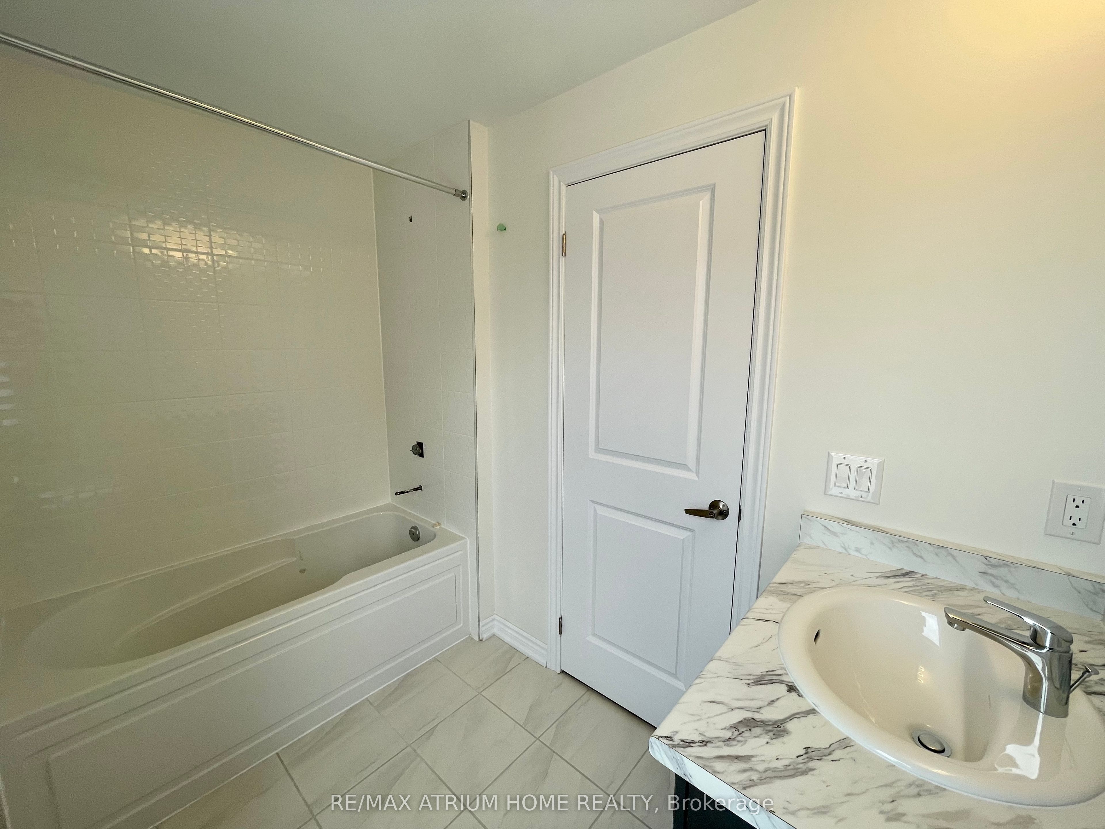 9660 Kennedy Road Property Photo 32