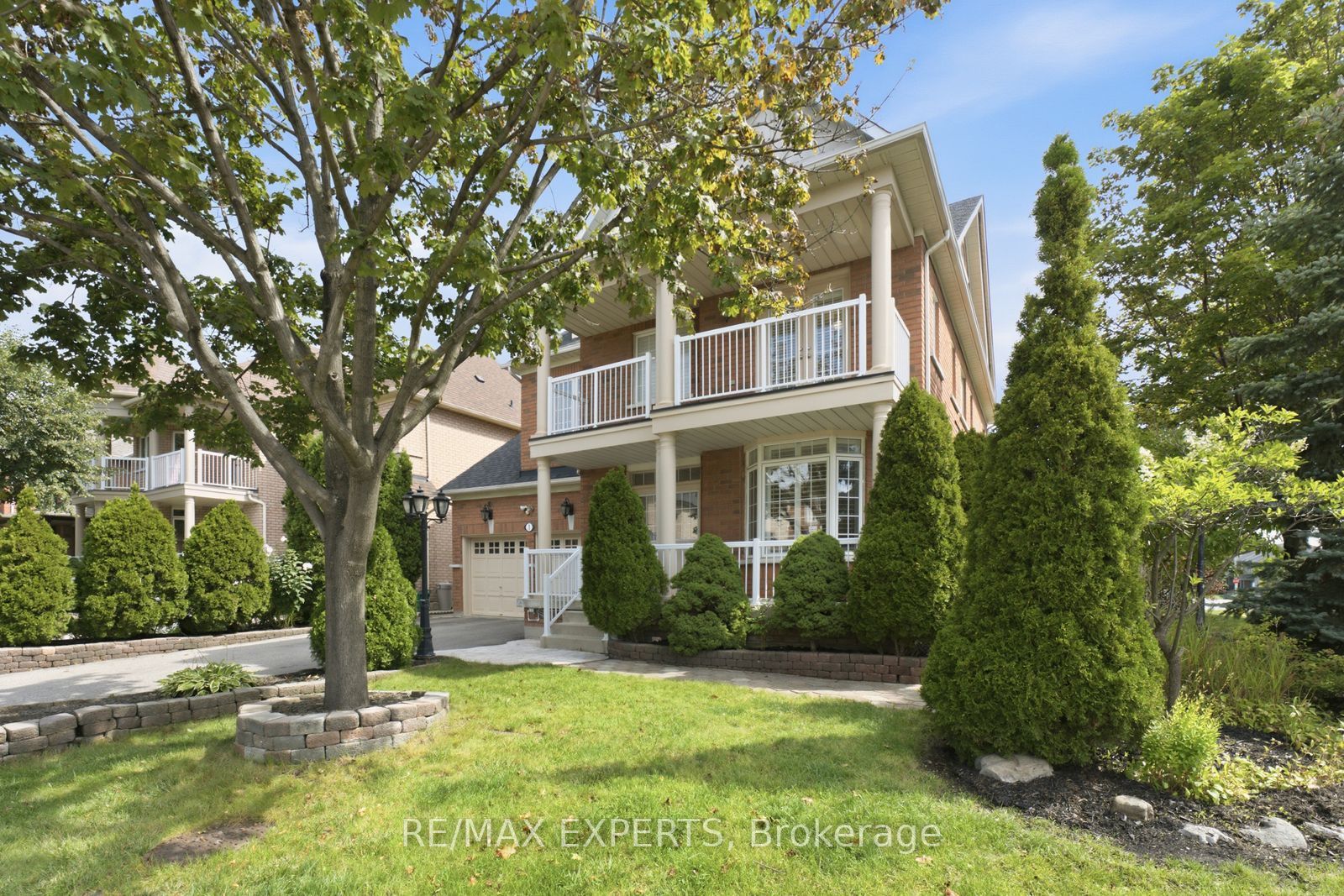 1 Cetona Avenue Property Photo 2