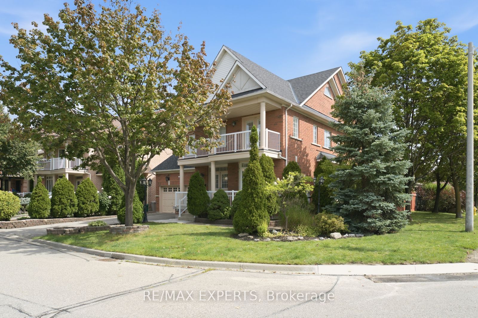 1 Cetona Avenue Property Photo 3