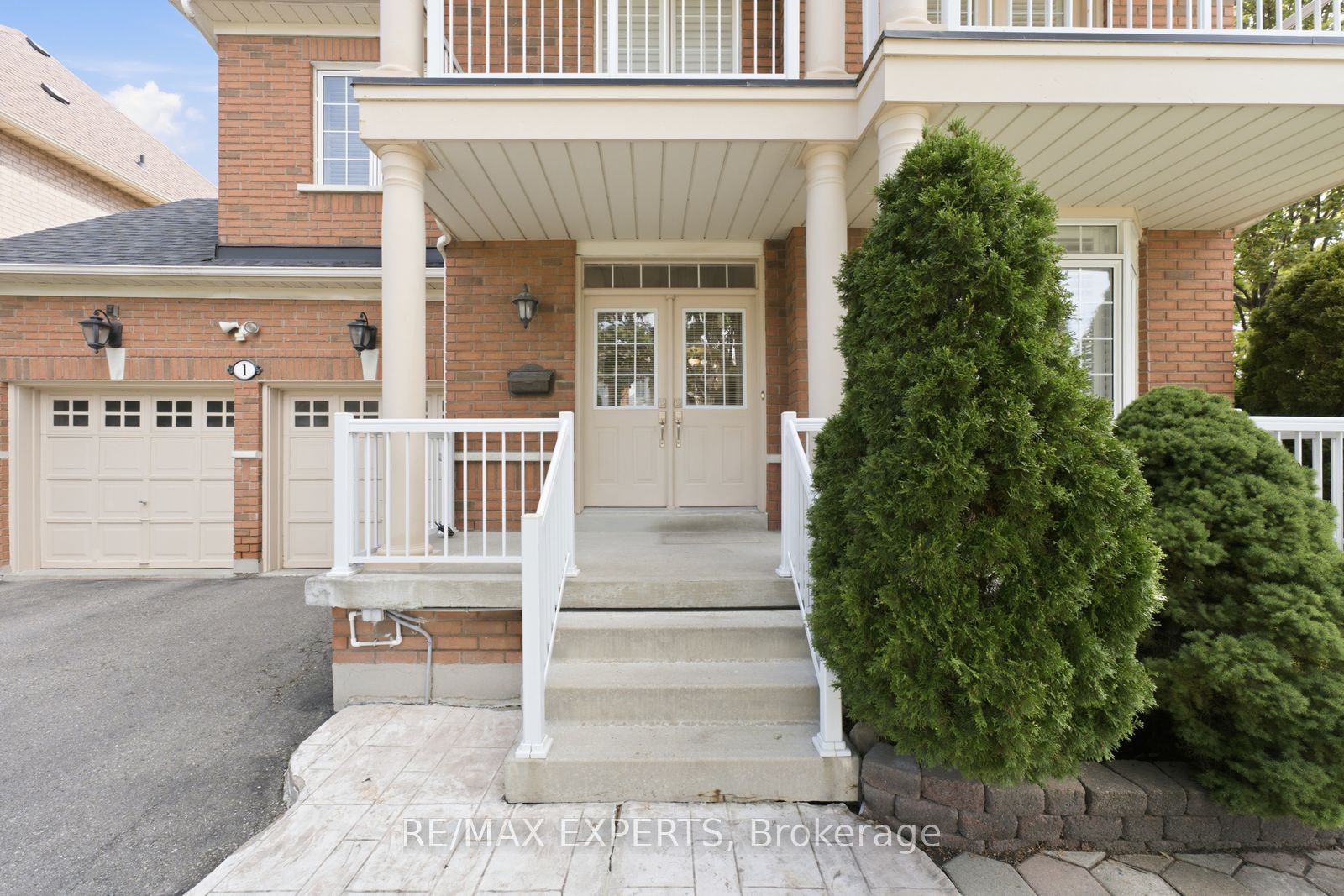 1 Cetona Avenue Property Photo 4