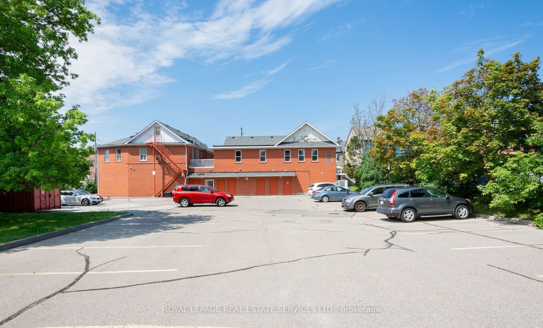 10055 Keele Street Property Photo 6