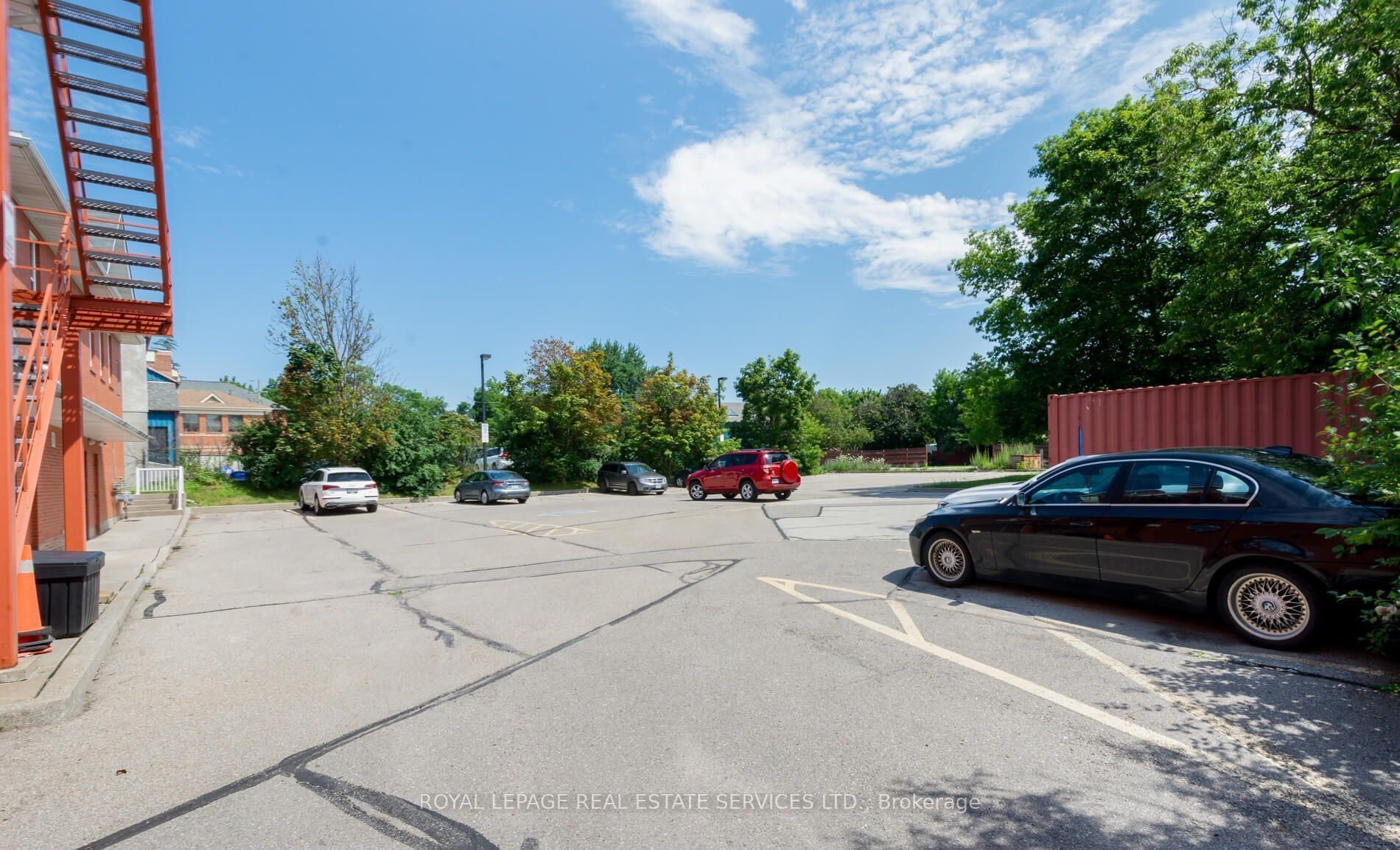 10055 Keele Street Property Photo 7