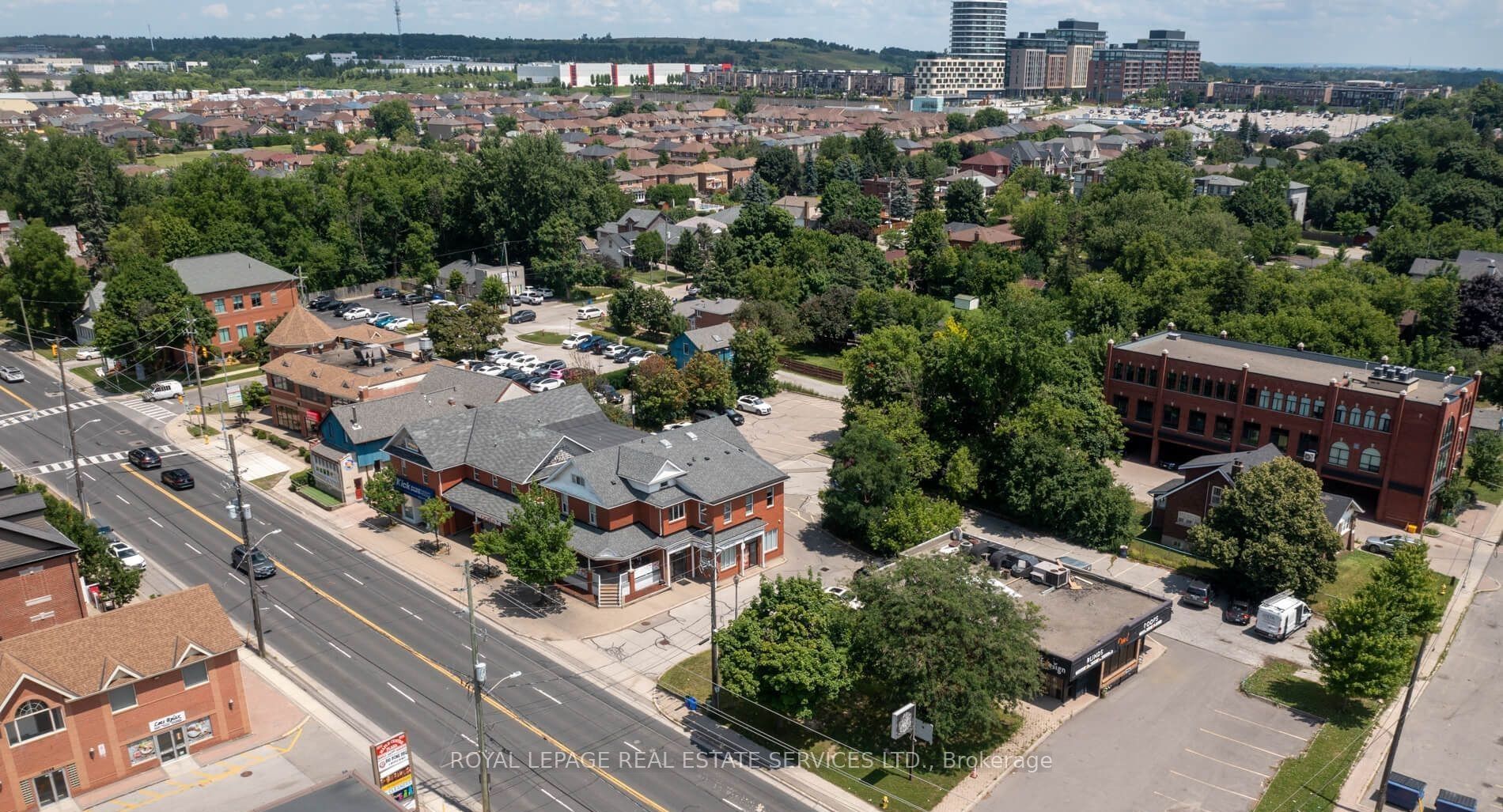 10055 Keele Street Property Photo 12