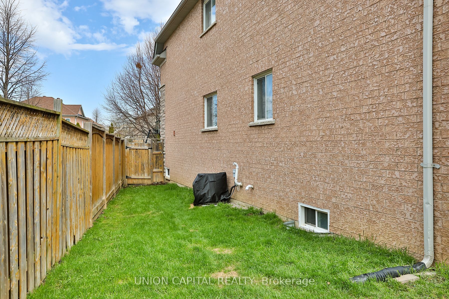 81 Ten Oaks Boulevard Property Photo 48