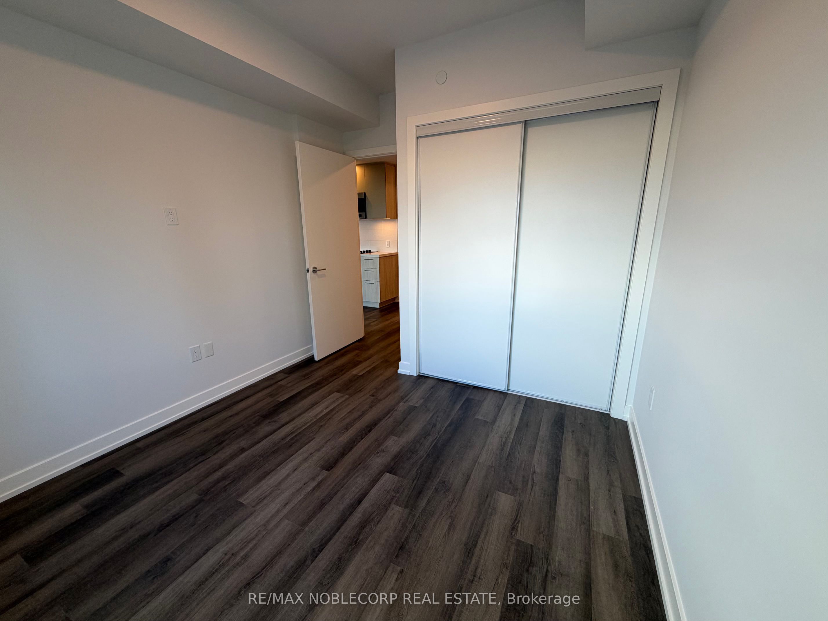 5 Meadowdale Road 2112 Property Photo 11