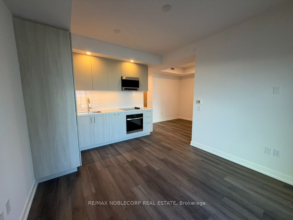 5 Meadowdale Road 2112 Property Photo 12