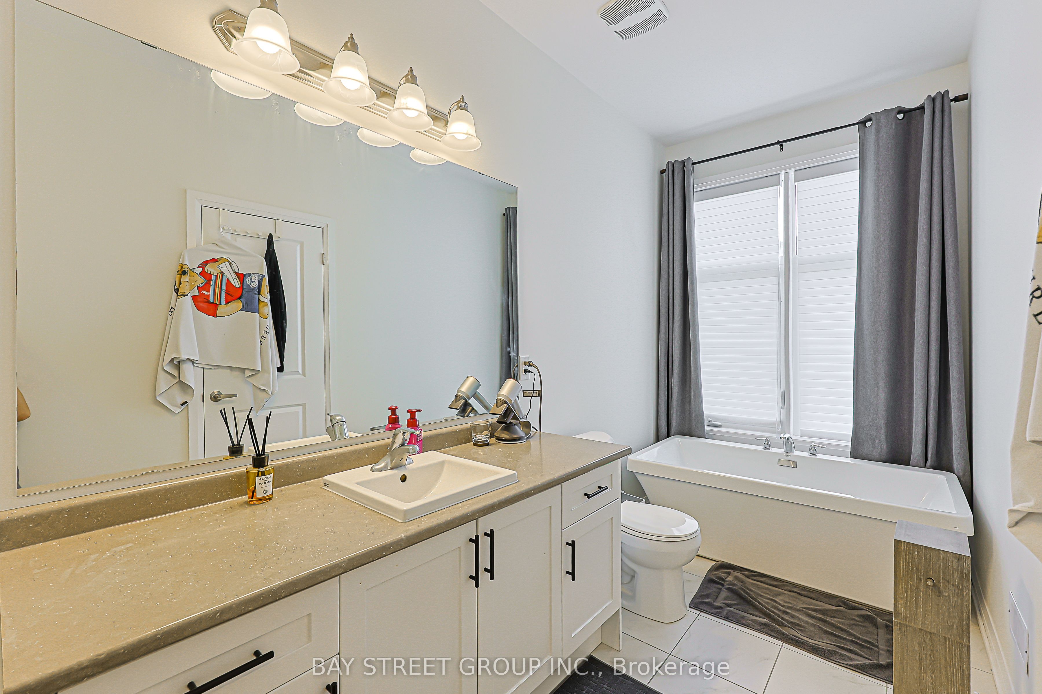 44 Seine Lane Property Photo 26