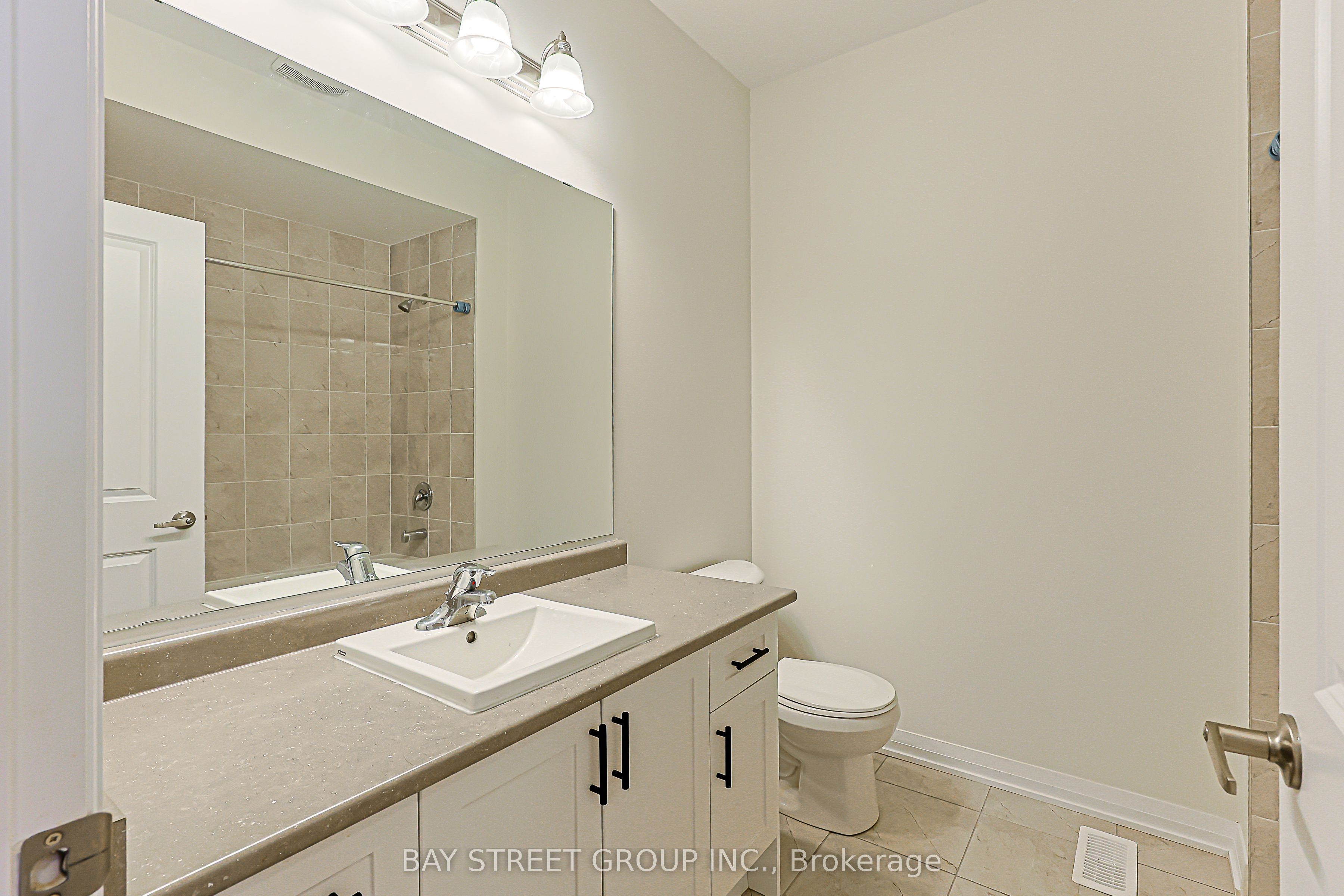 44 Seine Lane Property Photo 33