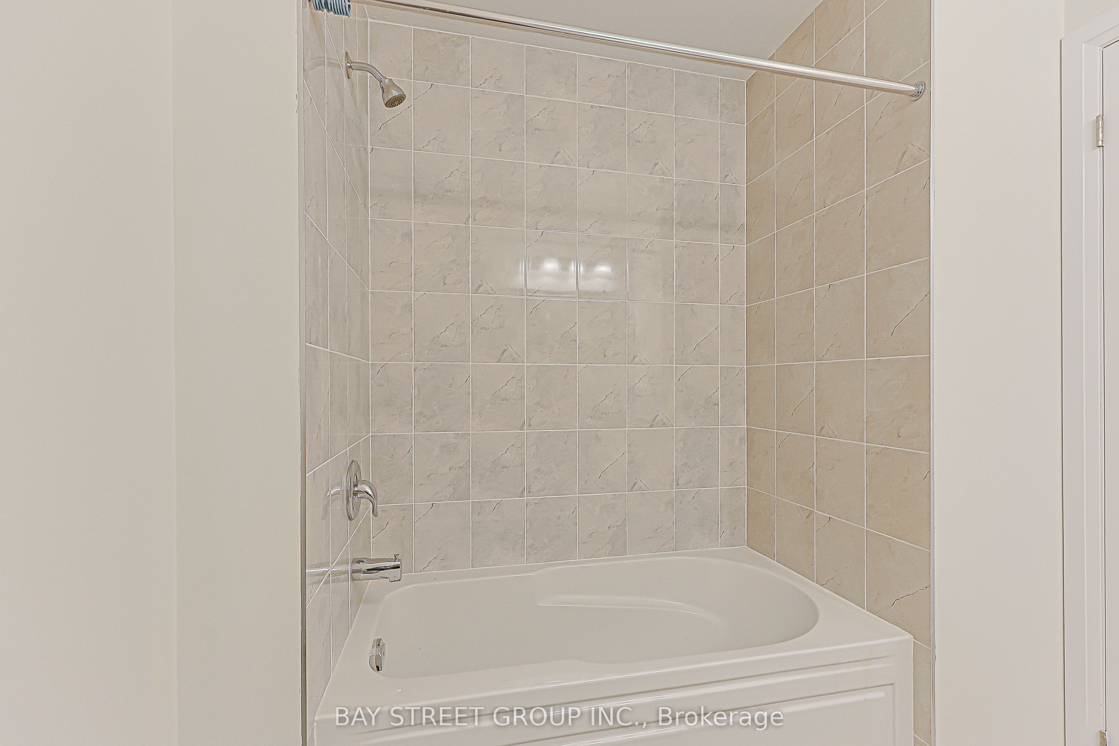 44 Seine Lane Property Photo 35