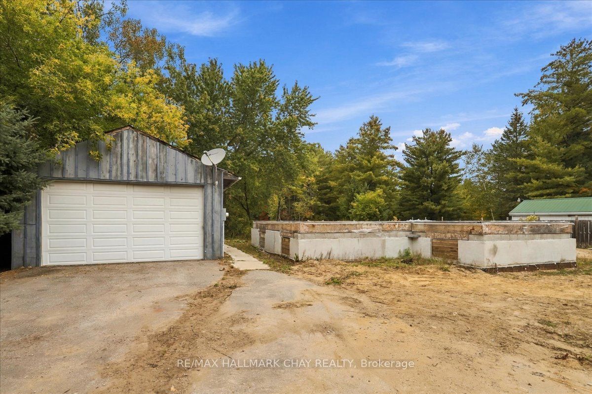 8240 Main Street Property Photo 29