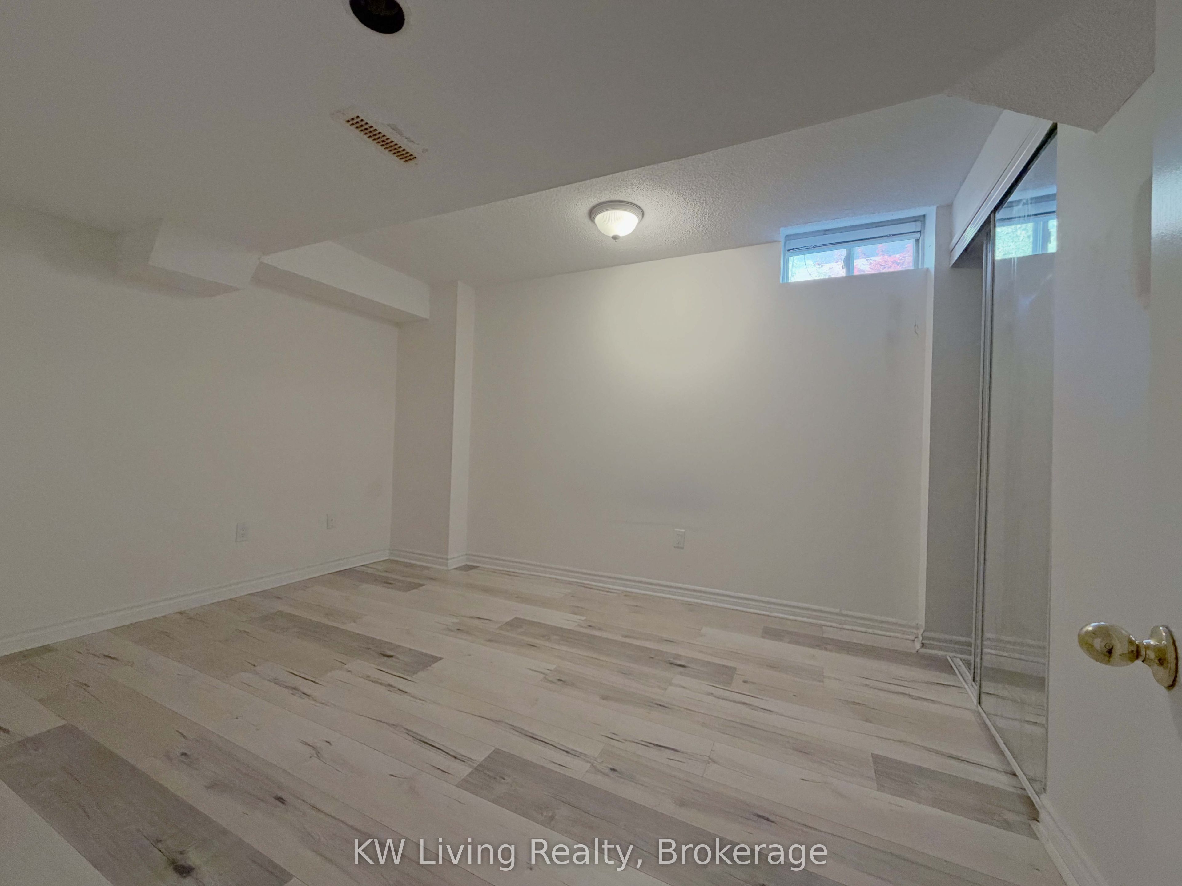 26 Gardenia Crescent Basement Property Photo 17