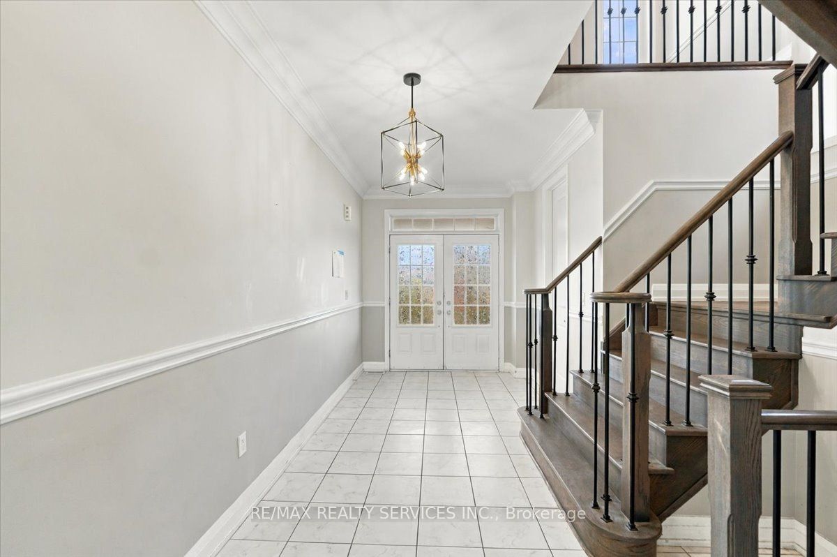 108 Frank Kelly Drive Property Photo 3