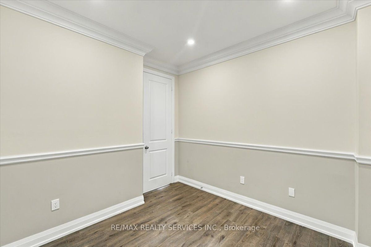 108 Frank Kelly Drive Property Photo 21