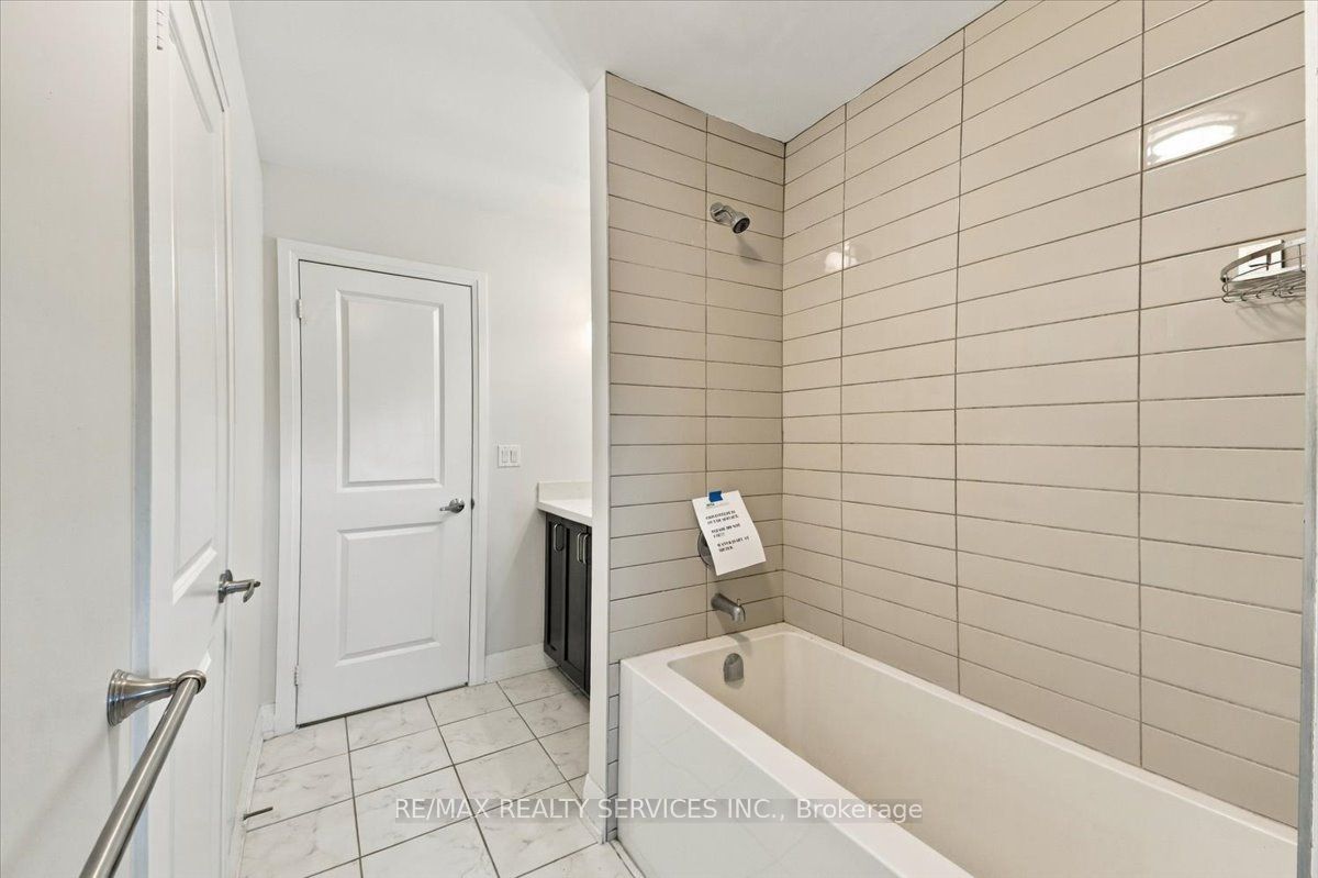 108 Frank Kelly Drive Property Photo 35