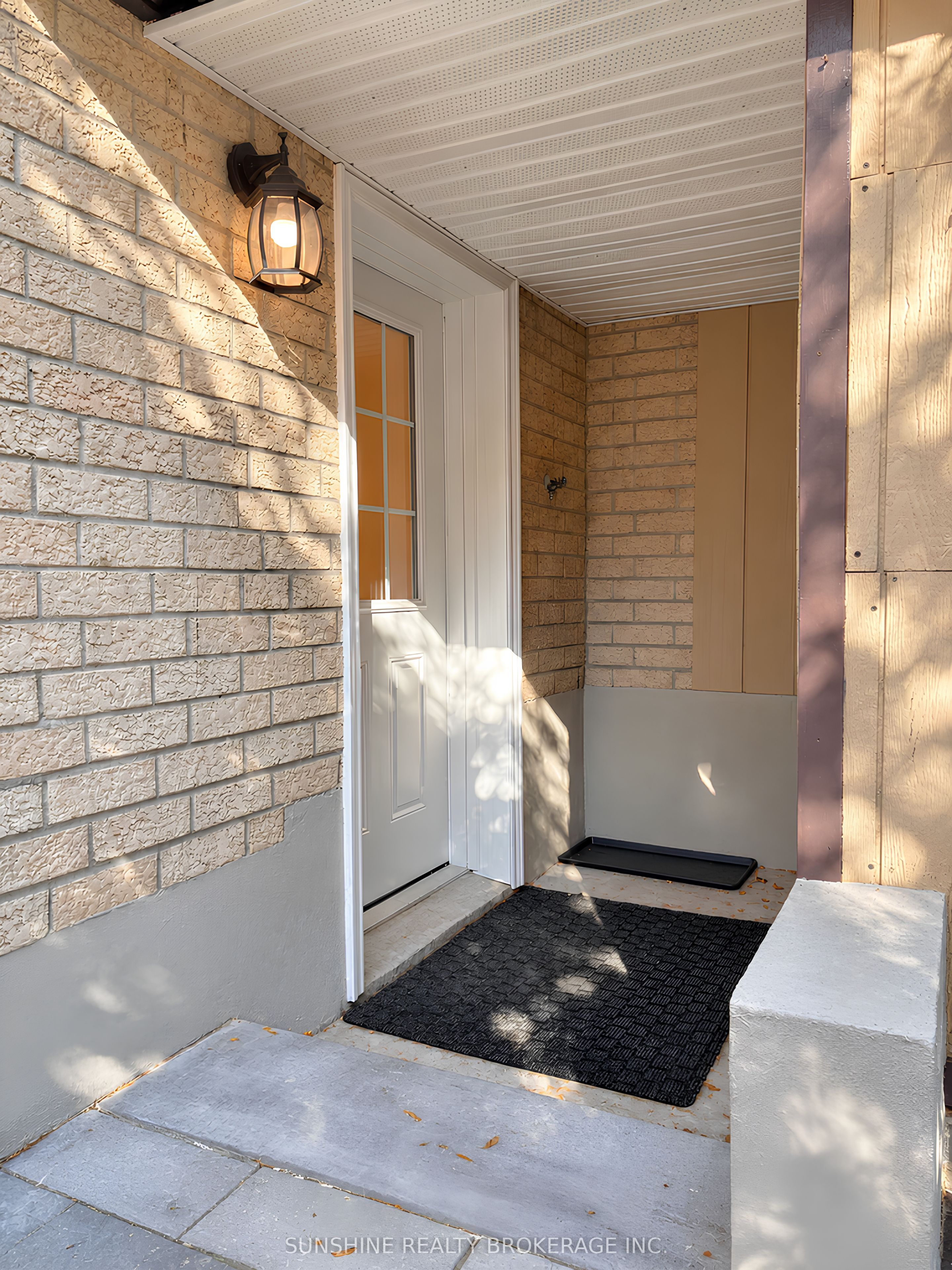 37 Bowhill Drive Walk-out Basement Property Photo 1