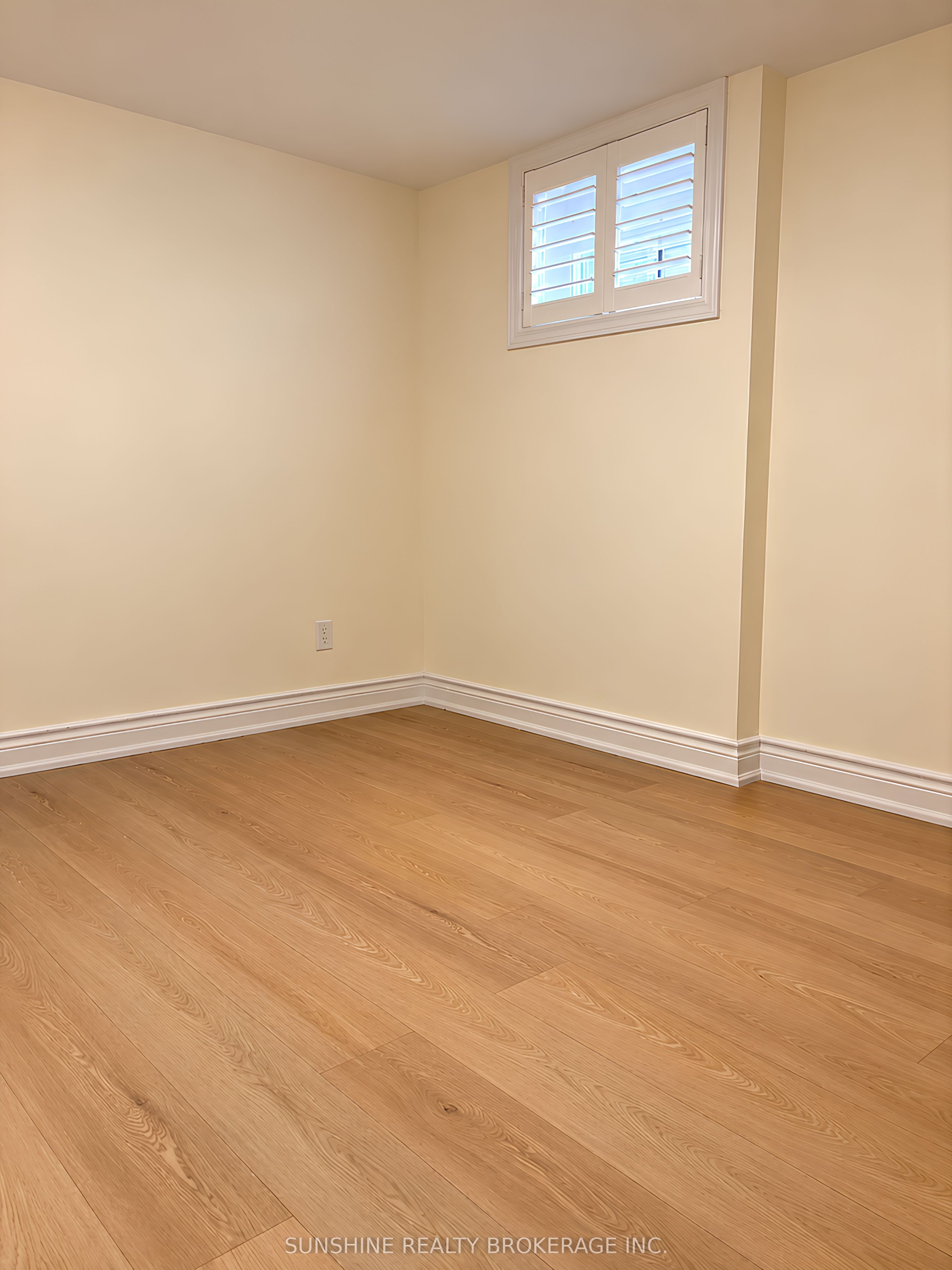 37 Bowhill Drive Walk-out Basement Property Photo 9