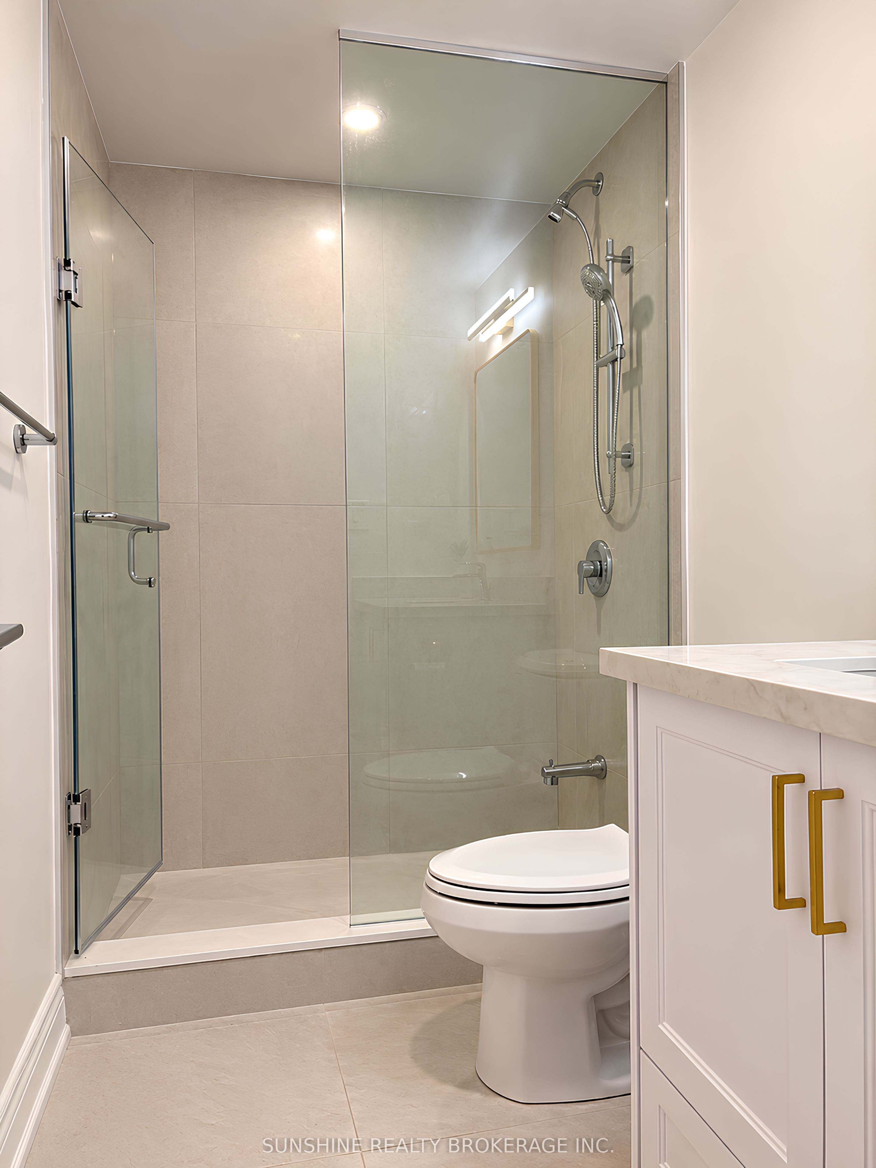 37 Bowhill Drive Walk-out Basement Property Photo 10