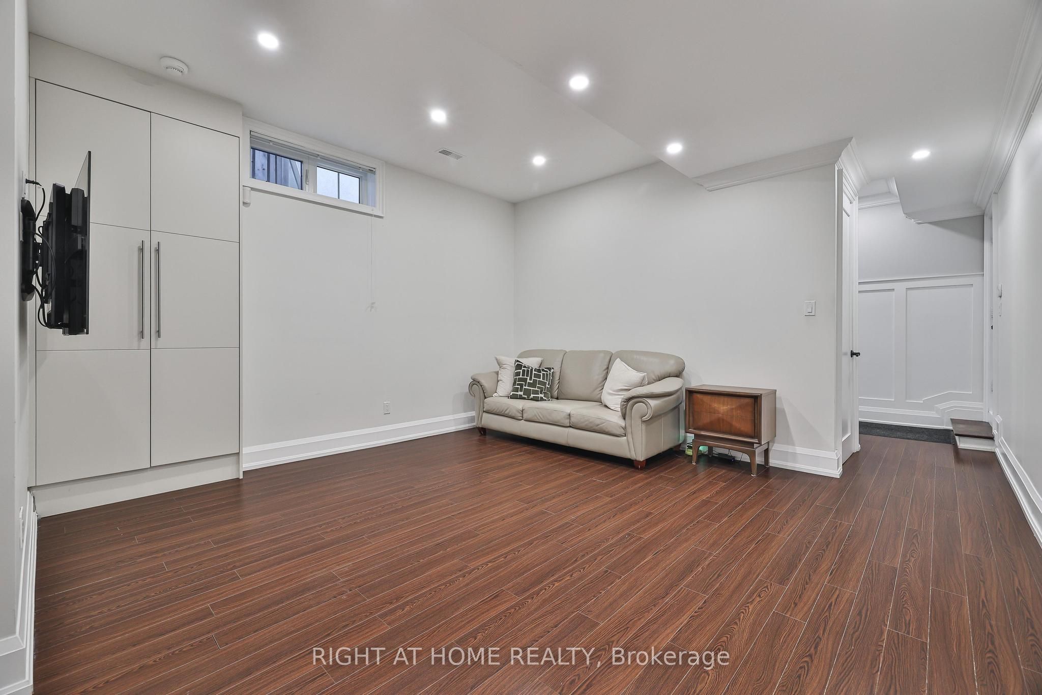 144 Brooke Street Property Photo 30