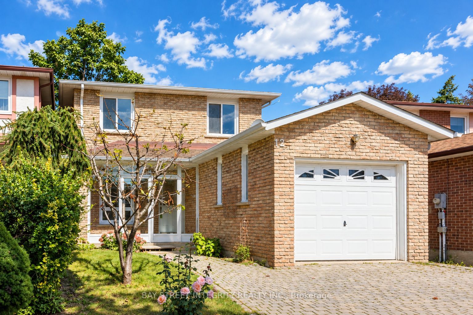 12 Charnwood Place Property Photo 2