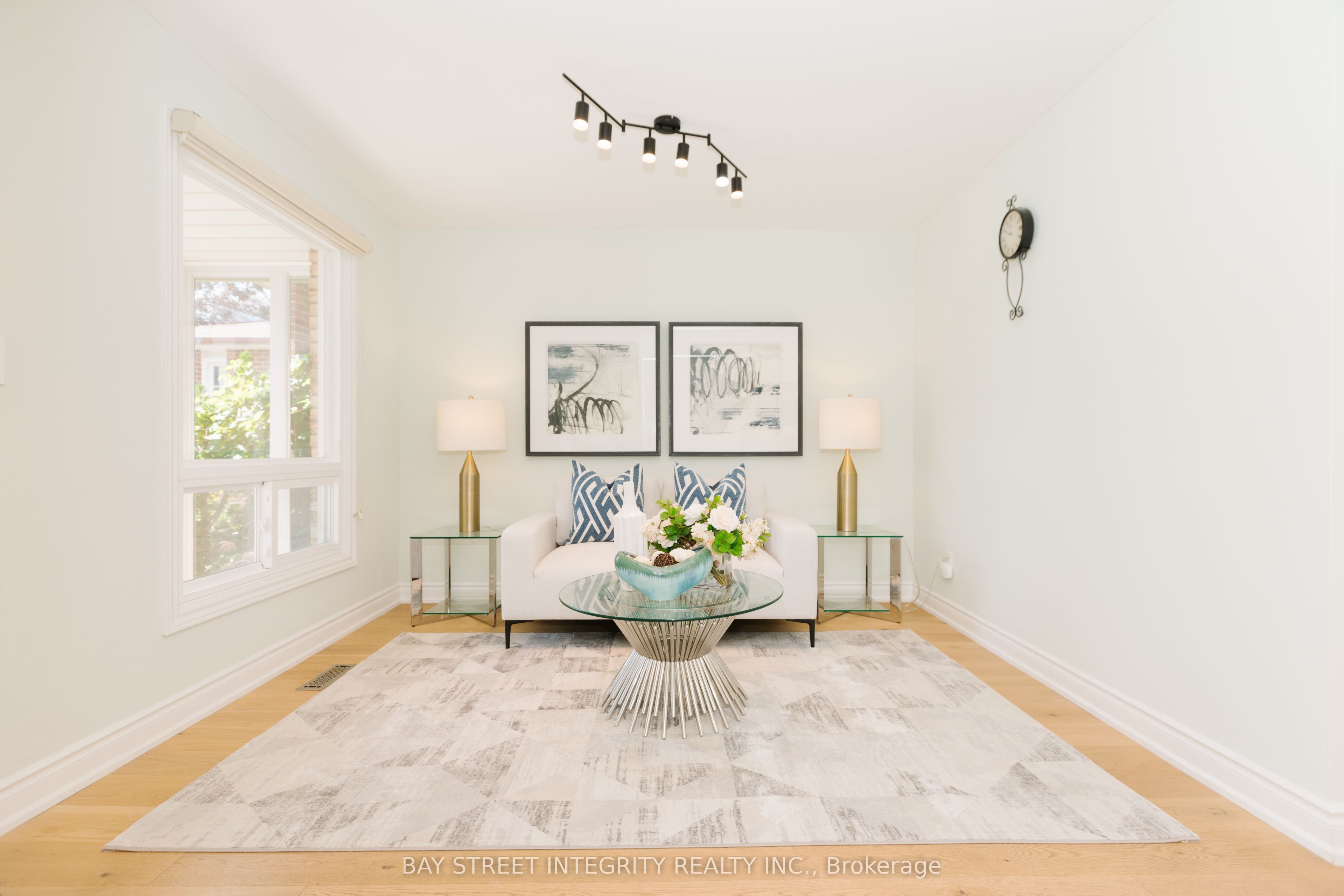 12 Charnwood Place Property Photo 4
