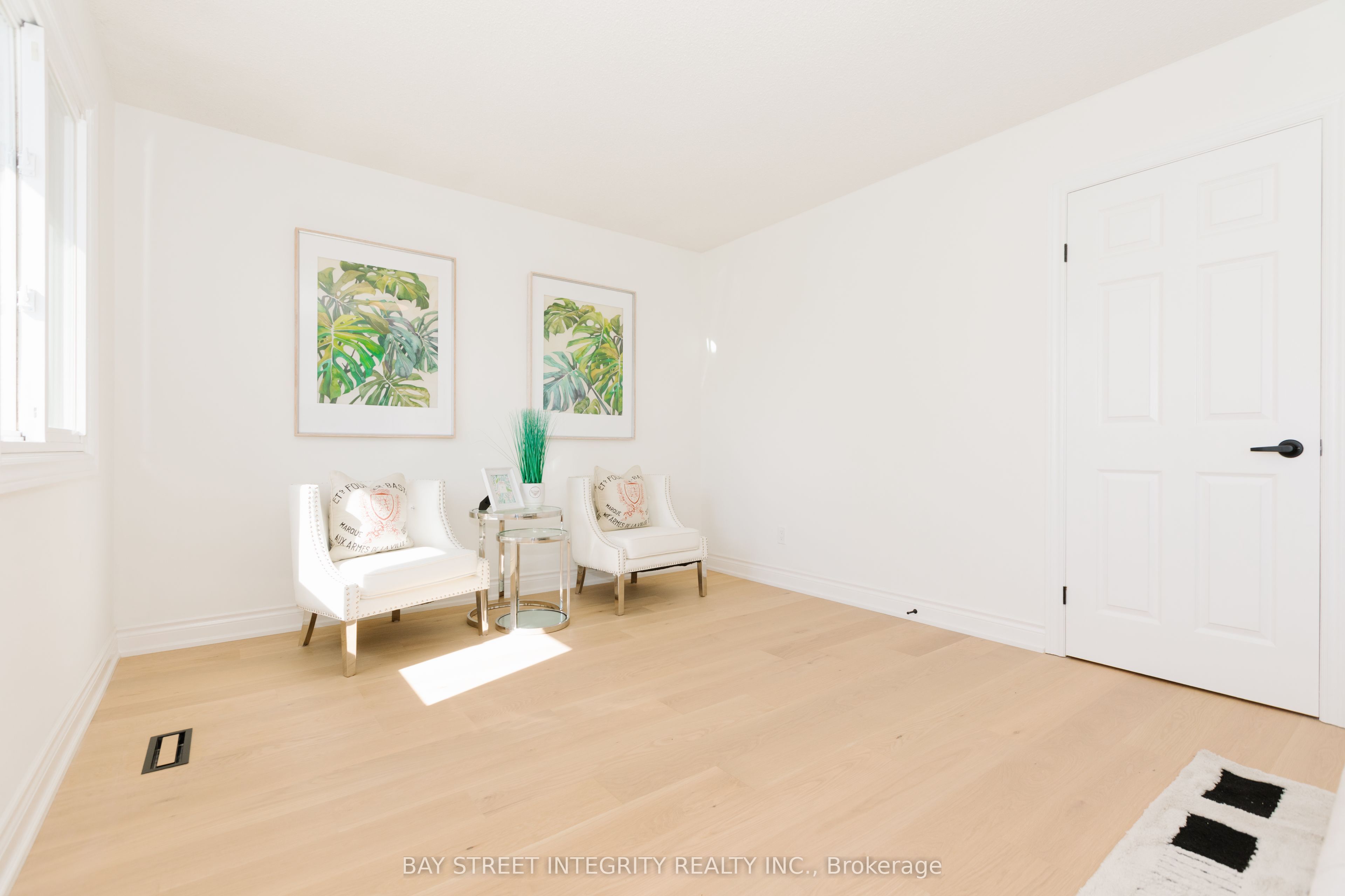12 Charnwood Place Property Photo 28
