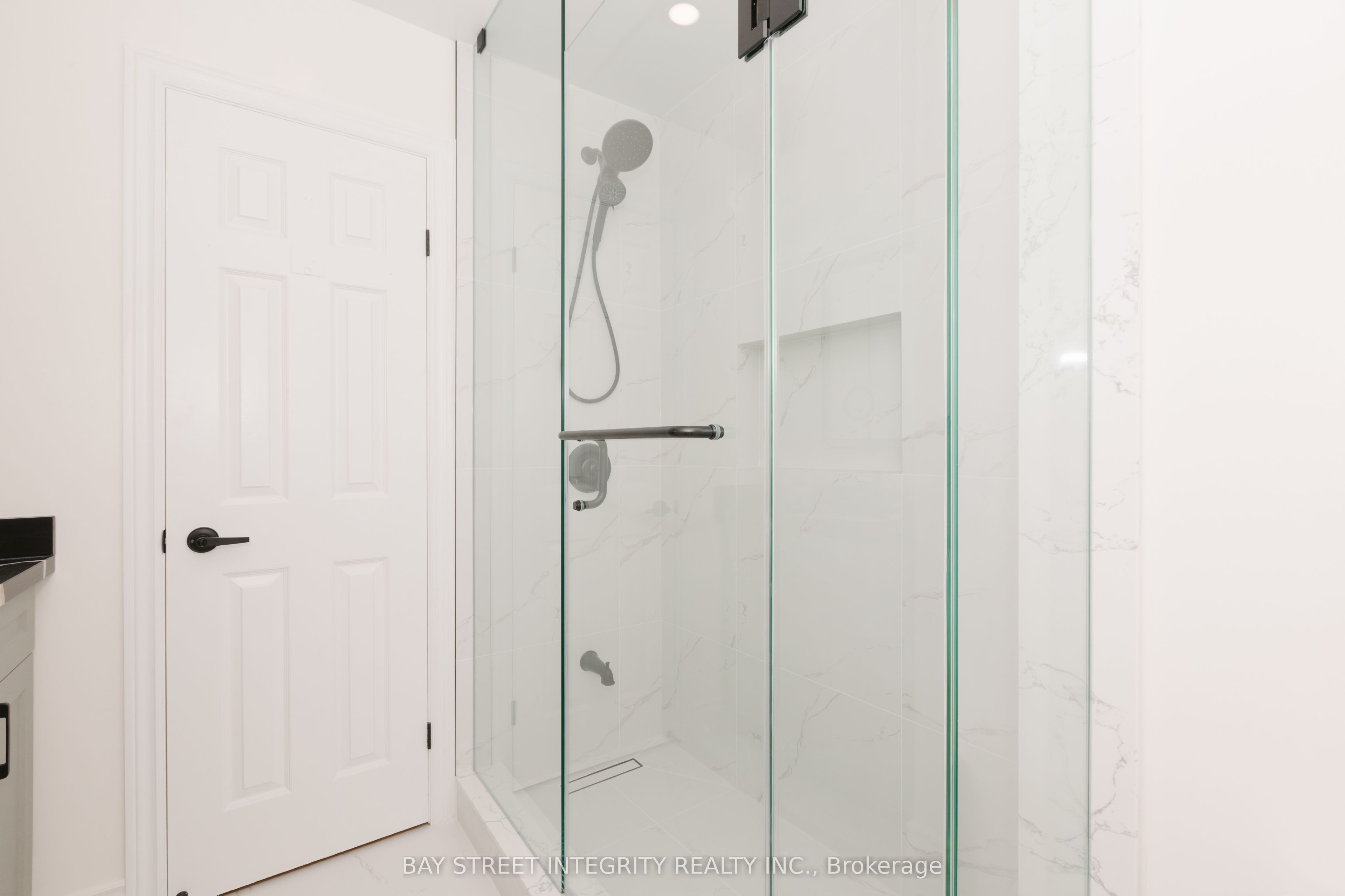 12 Charnwood Place Property Photo 38
