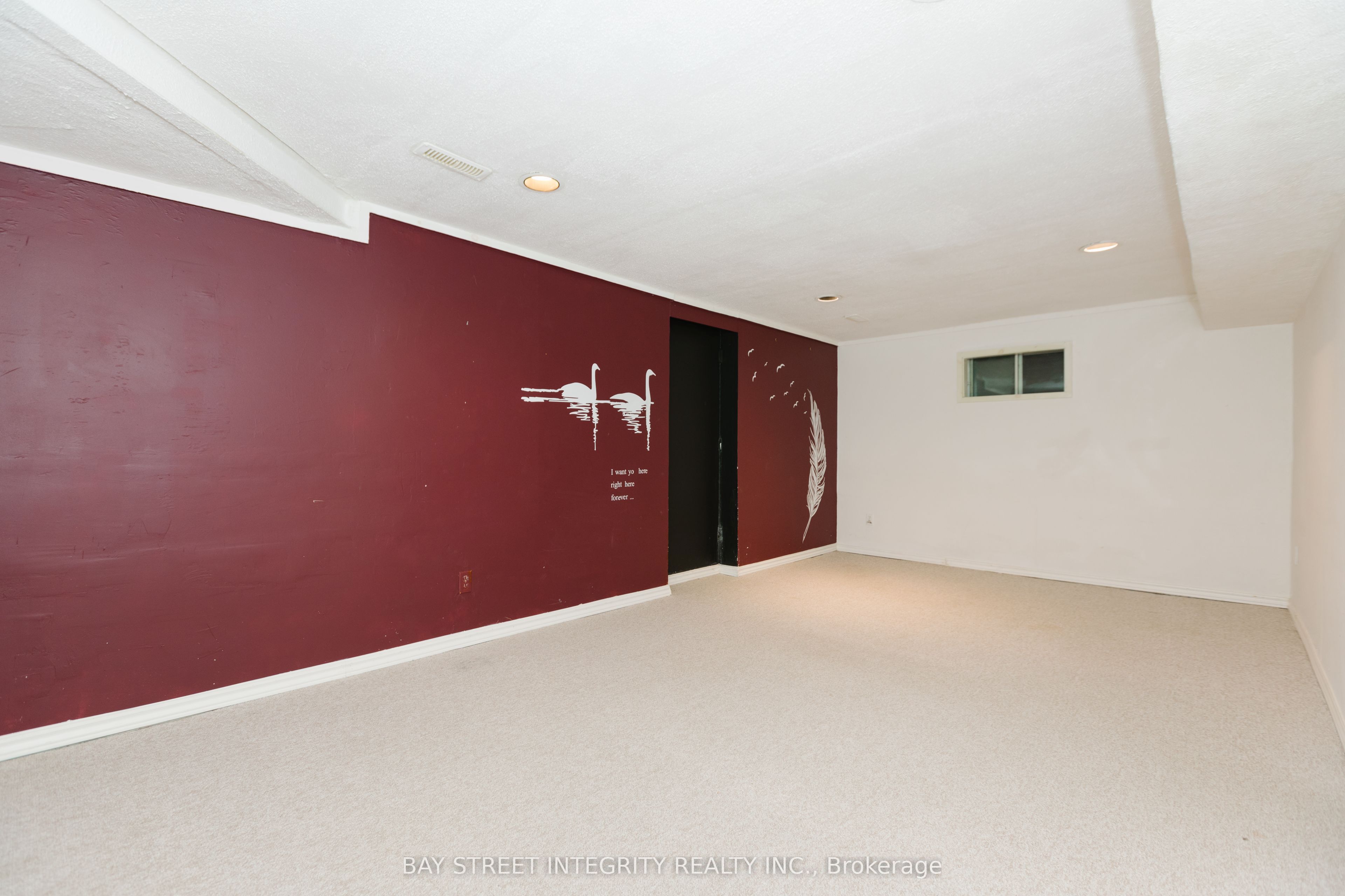 12 Charnwood Place Property Photo 40