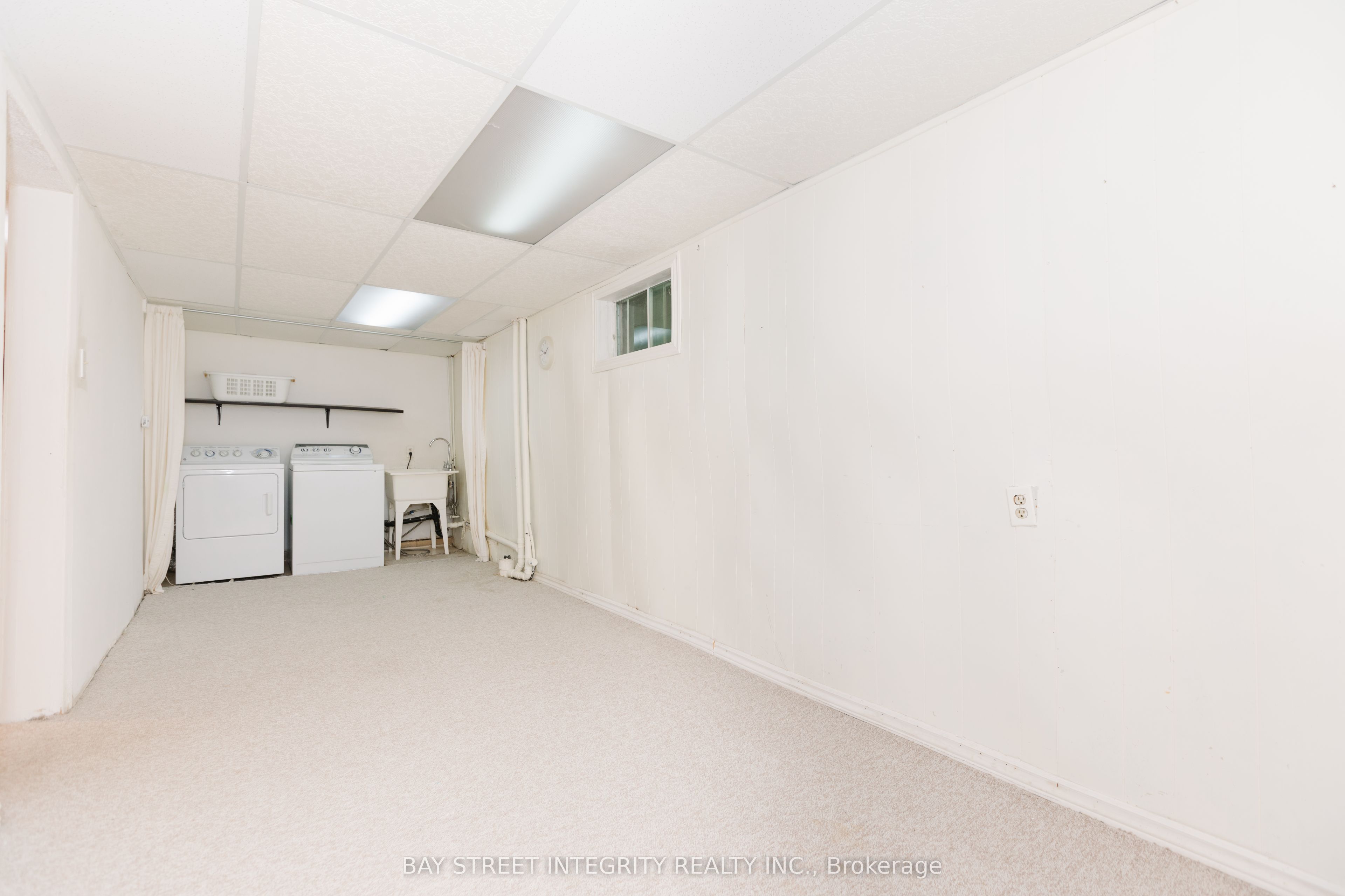 12 Charnwood Place Property Photo 41
