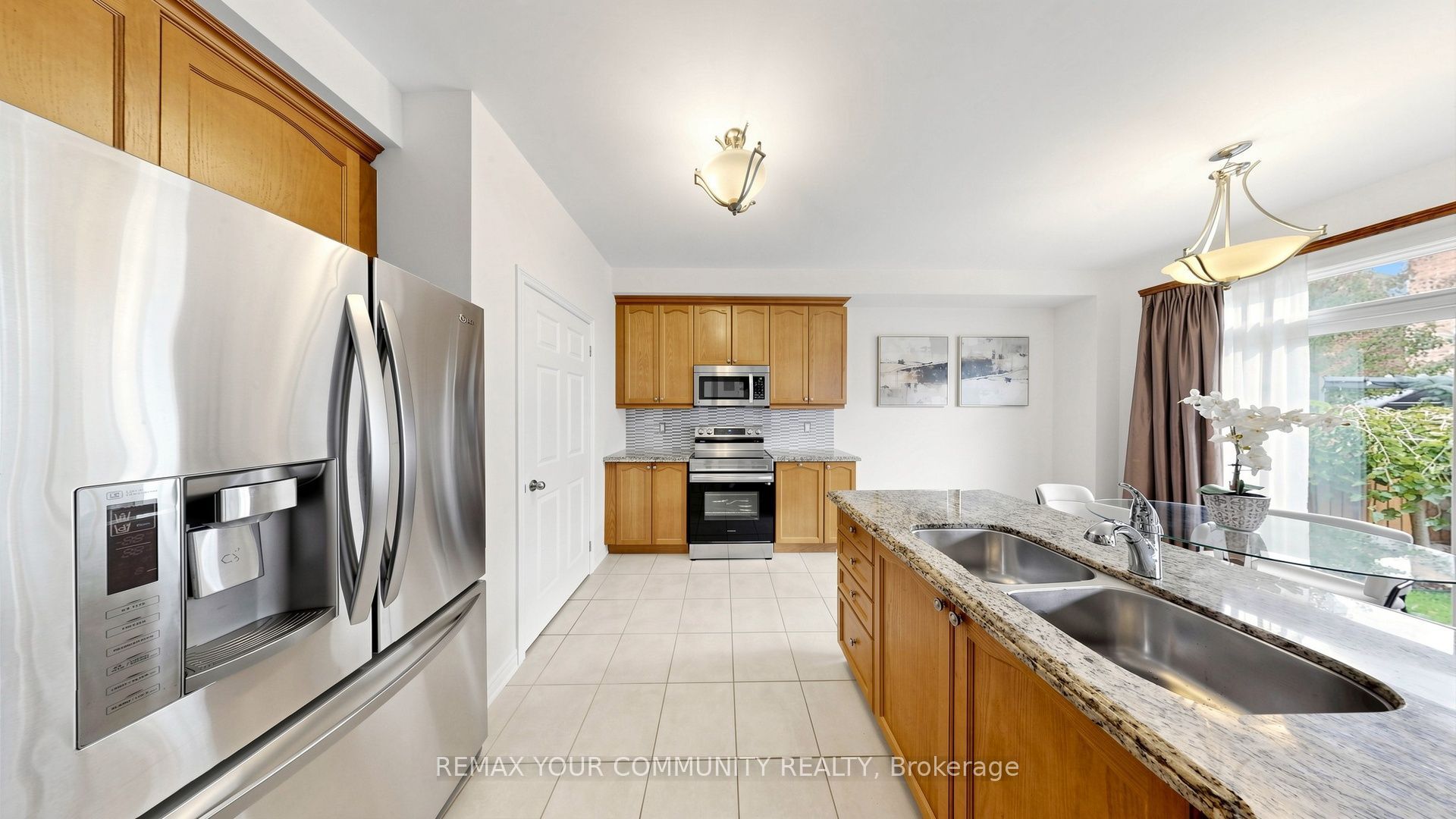 6 Homerton Avenue Property Photo 9