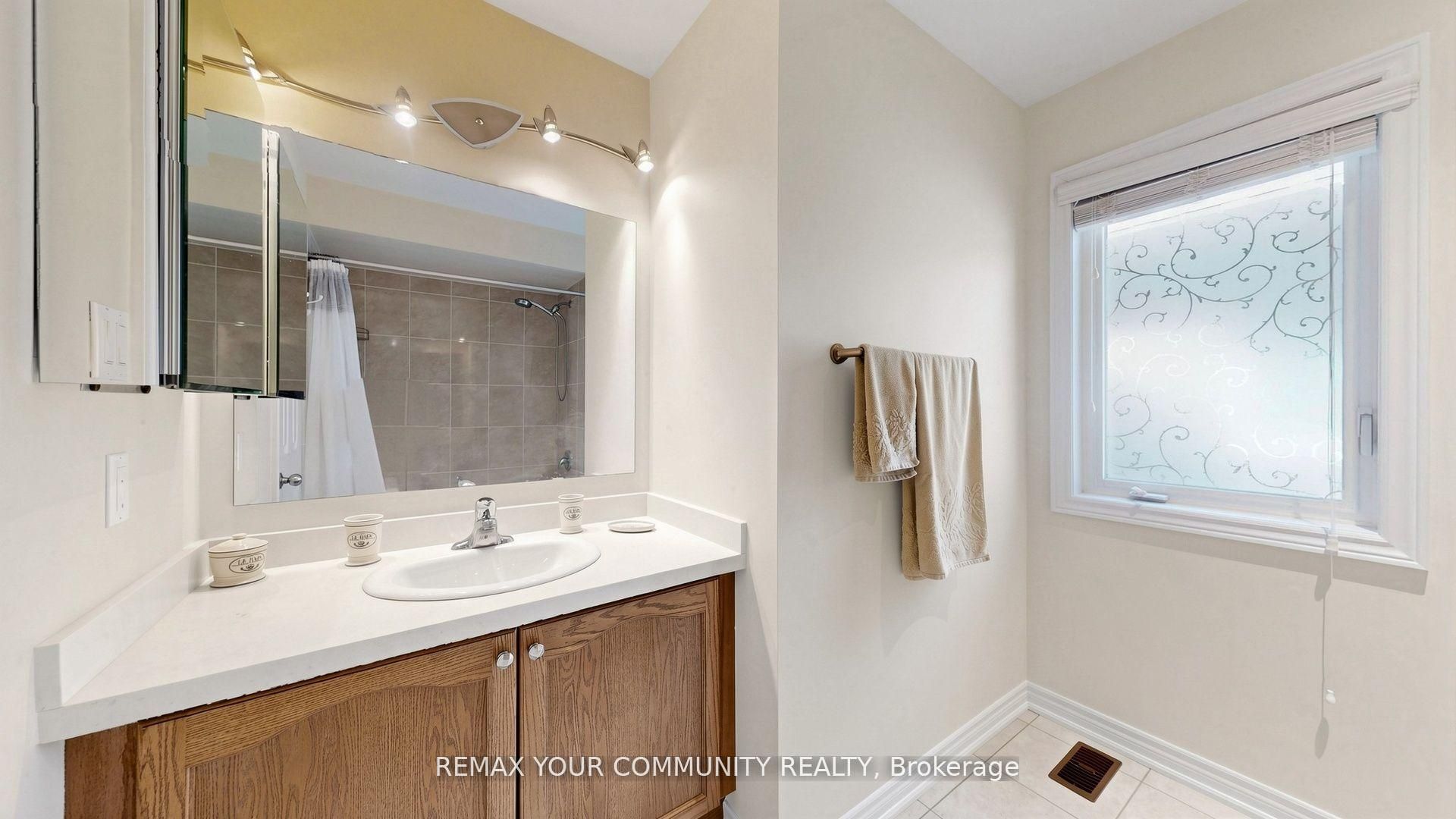 6 Homerton Avenue Property Photo 39