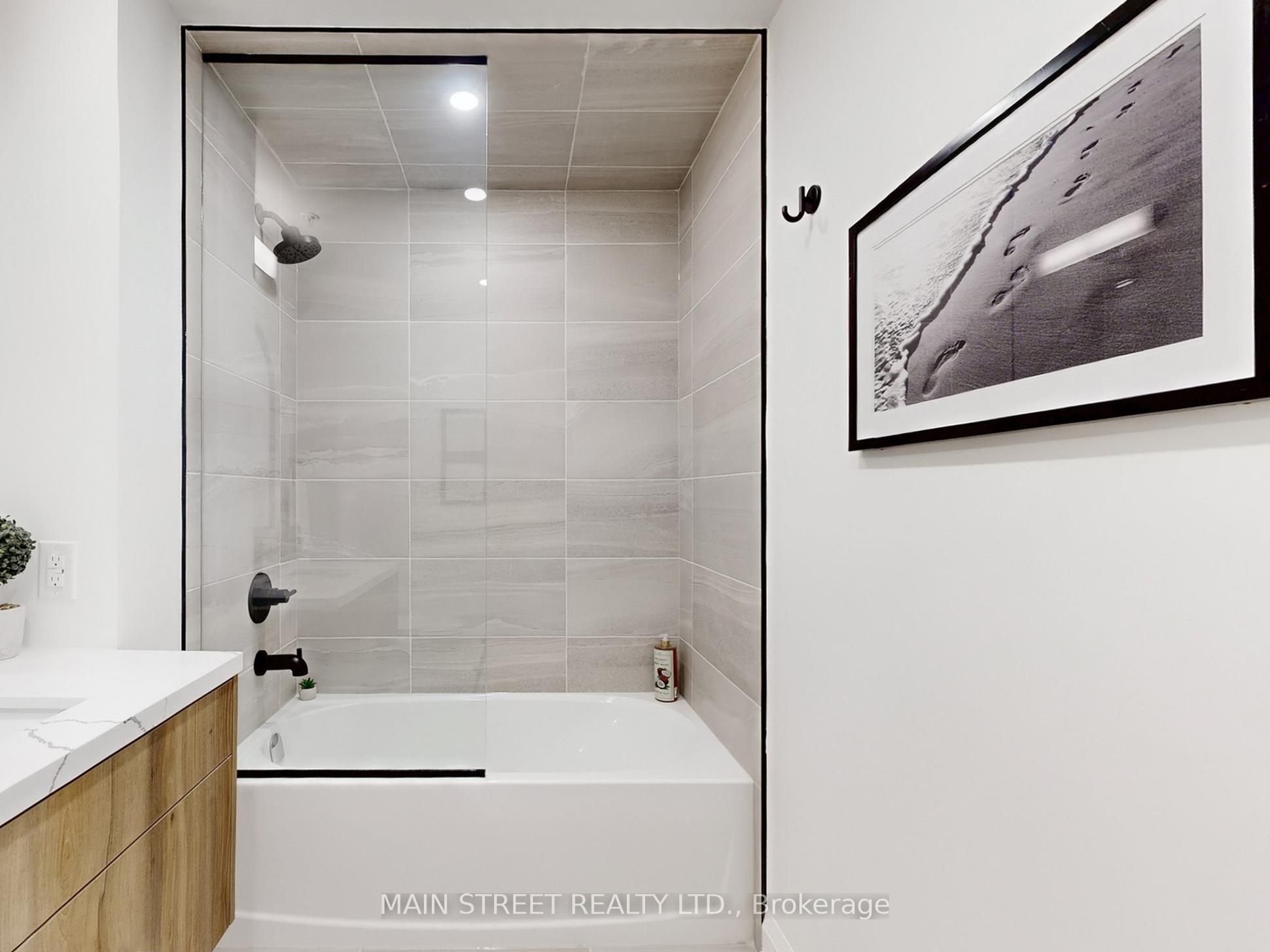 49 Charles Street 401 Property Photo 11