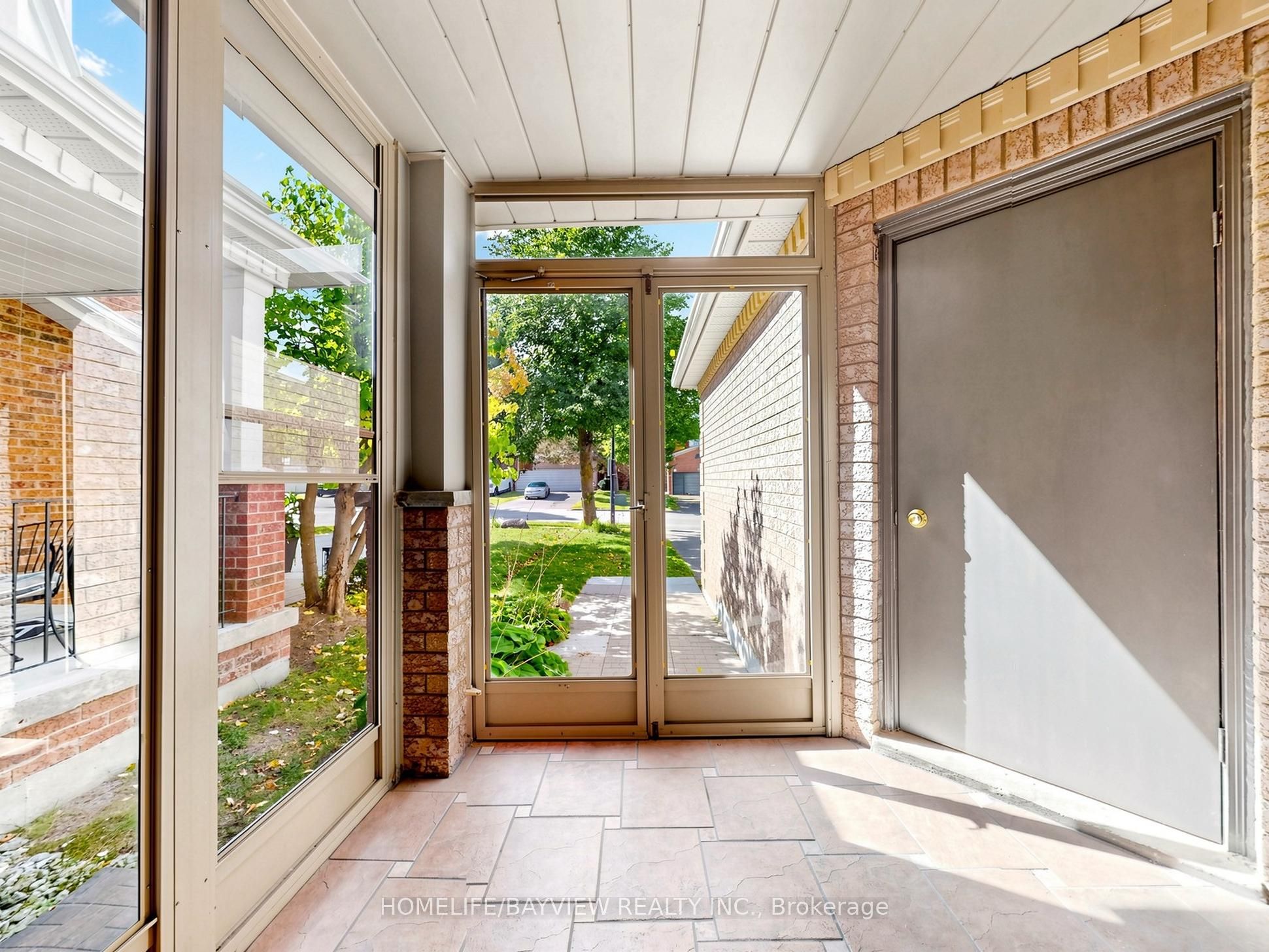139 Rushbrook Drive Property Photo 4