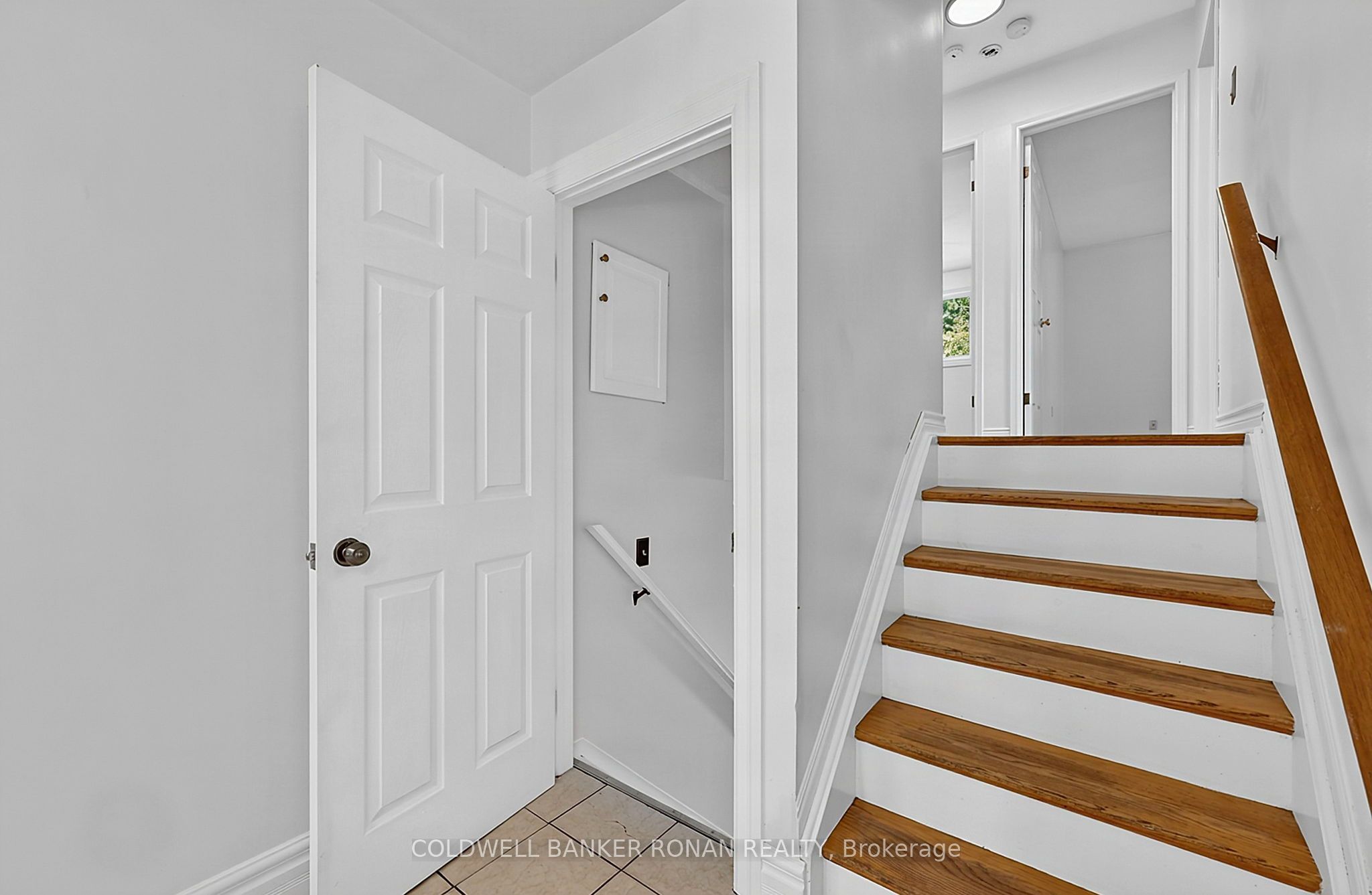 130 Queen Street Property Photo 20