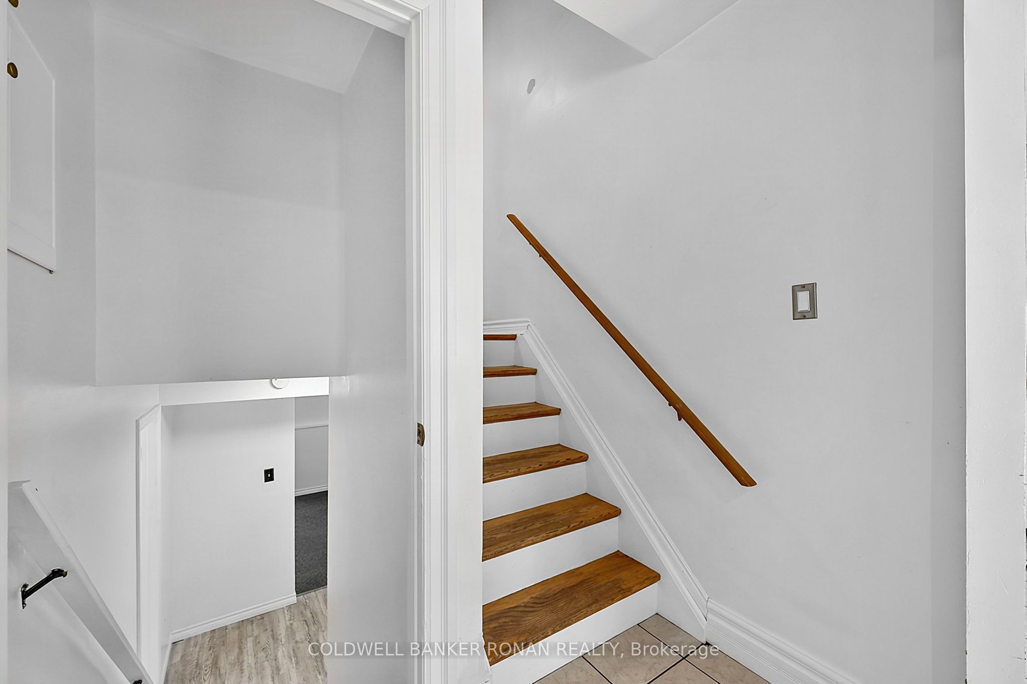 130 Queen Street Property Photo 31