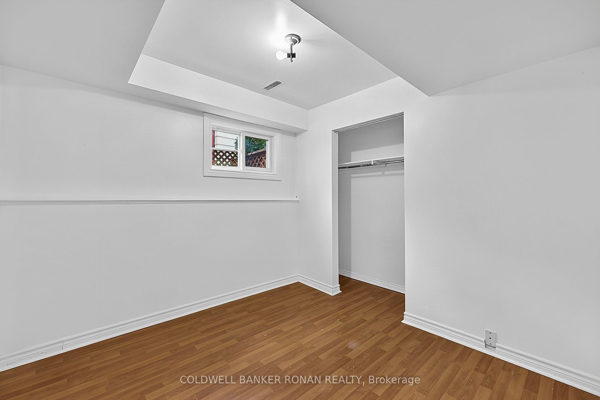 130 Queen Street Property Photo 39