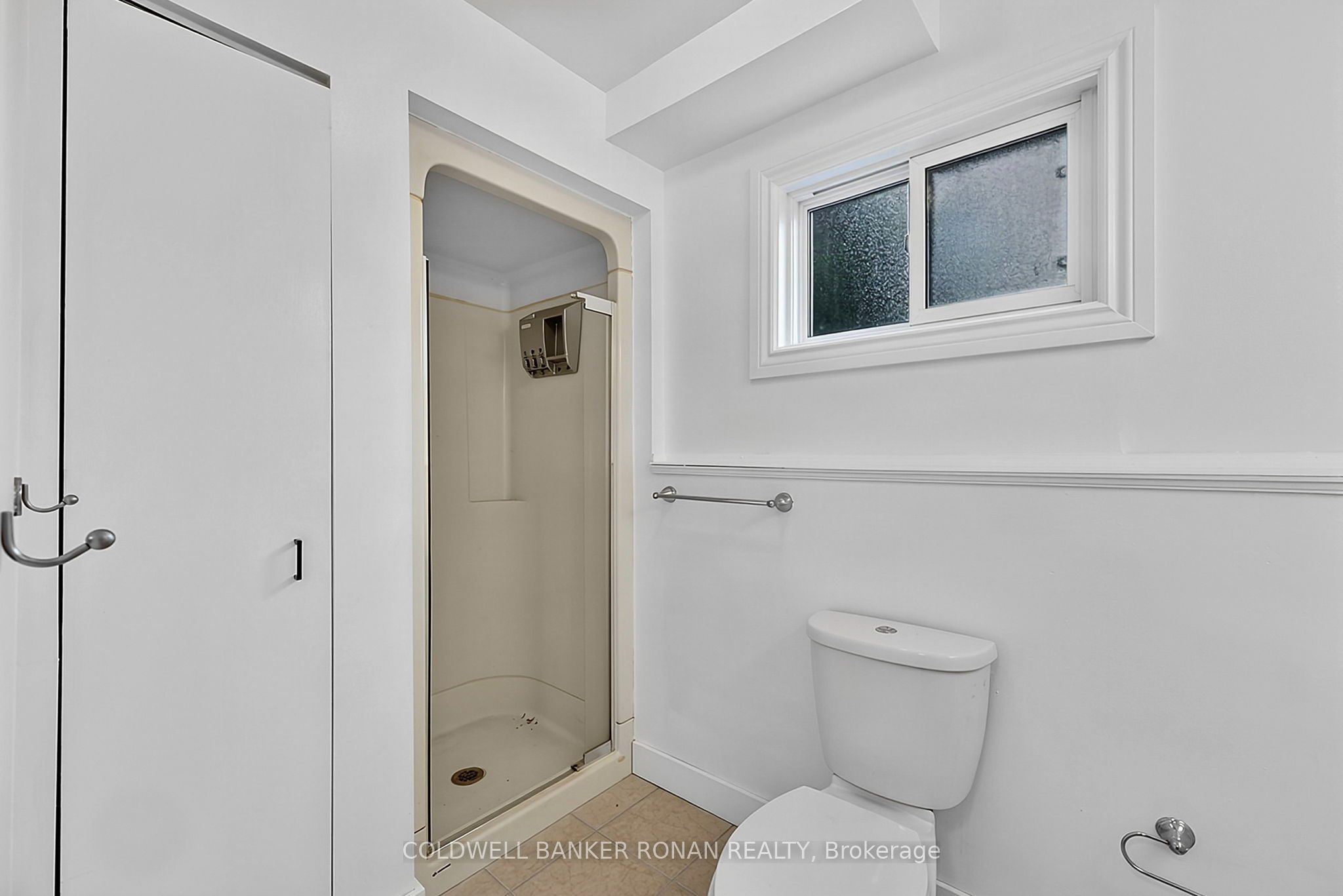 130 Queen Street Property Photo 41