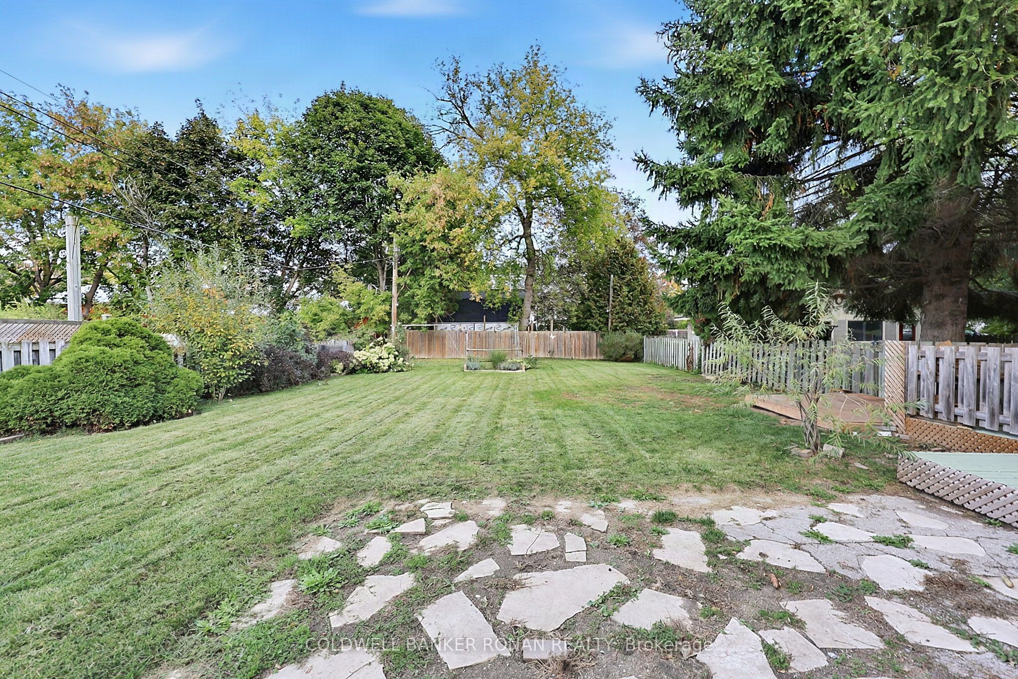 130 Queen Street Property Photo 46