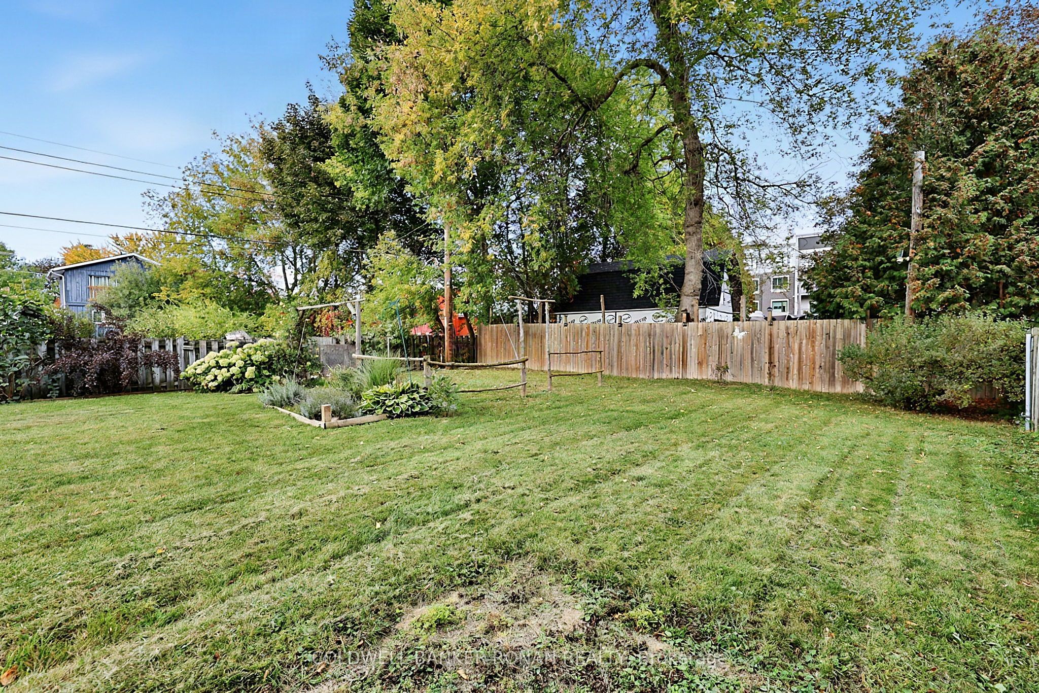 130 Queen Street Property Photo 48
