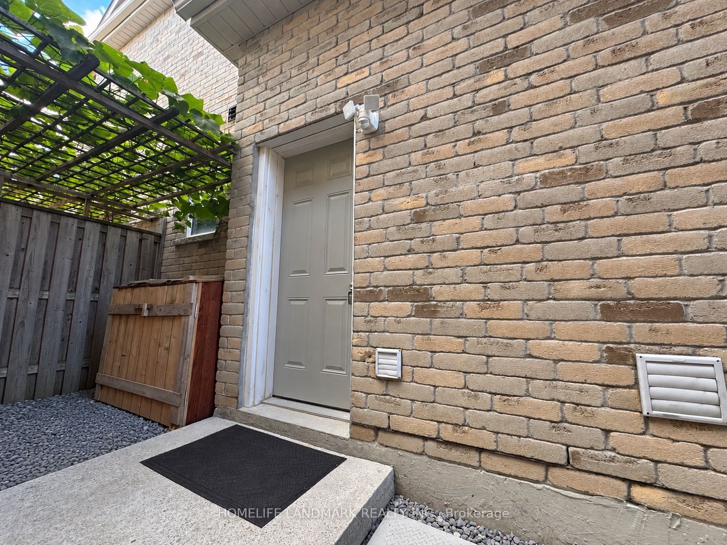 60 Pineforest Place Bsmt Property Photo 2