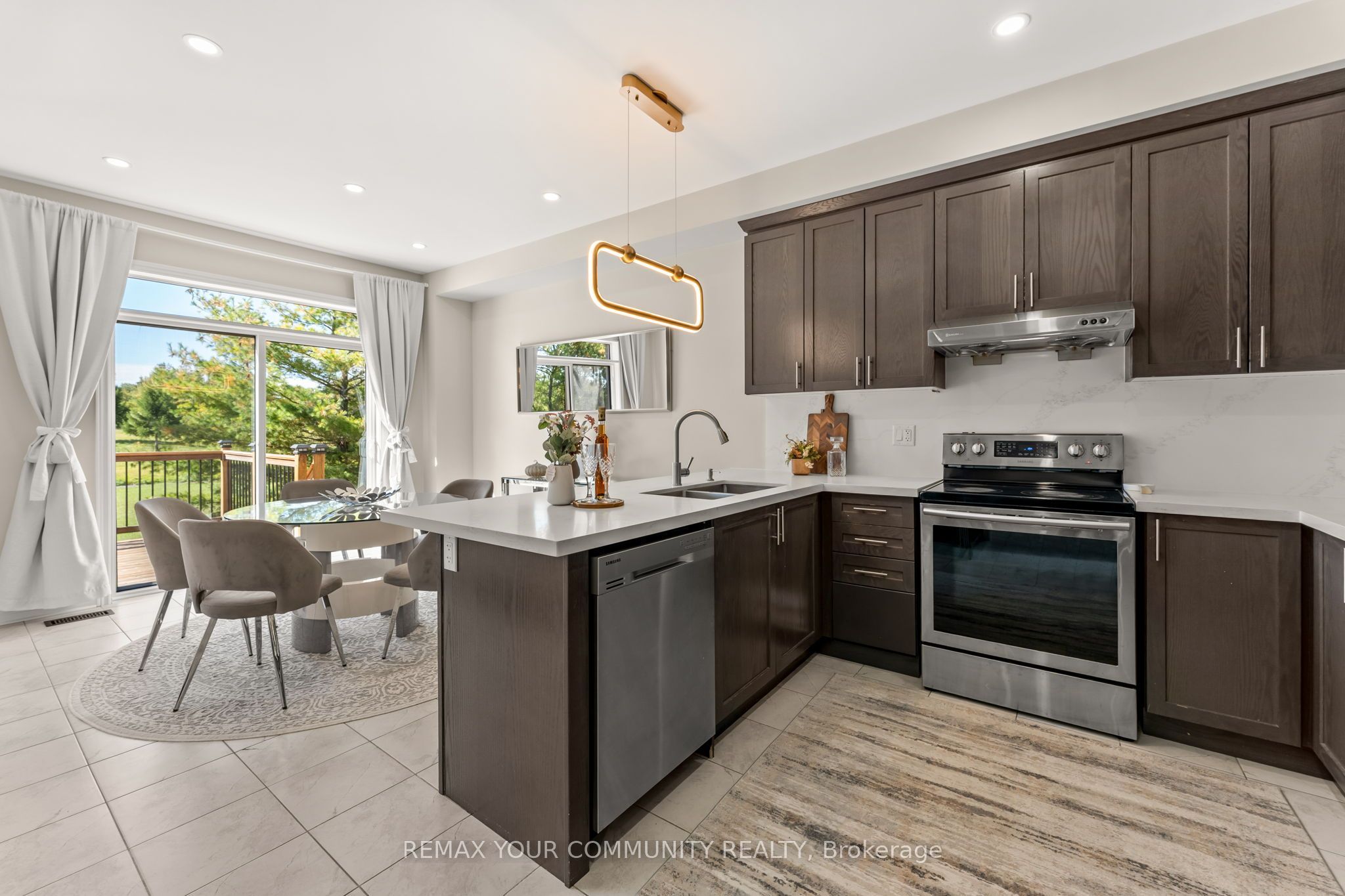 150 Inverness Way Property Photo 15
