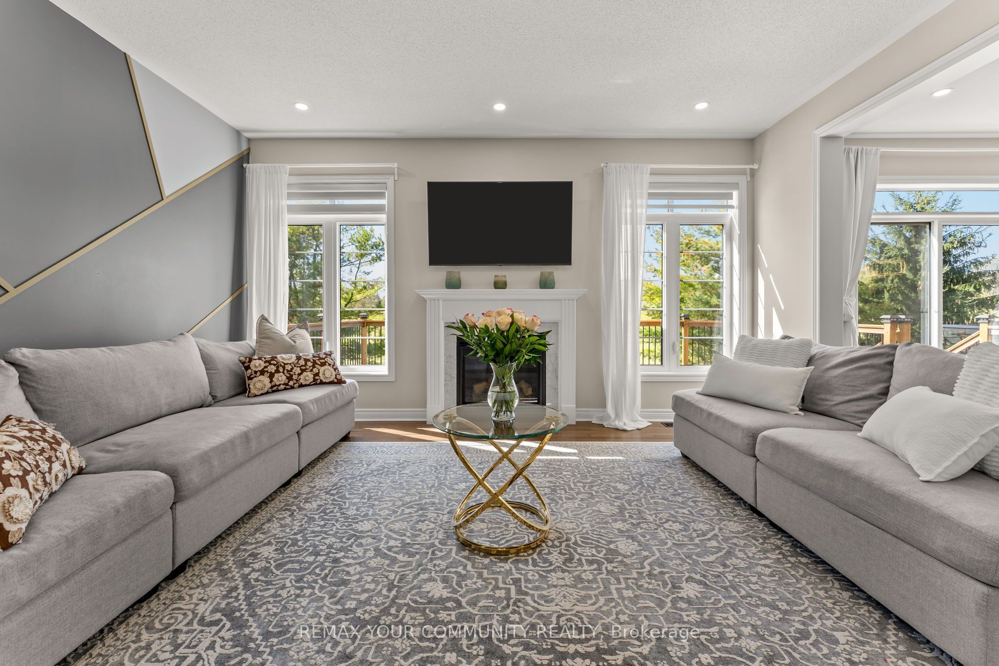 150 Inverness Way Property Photo 20