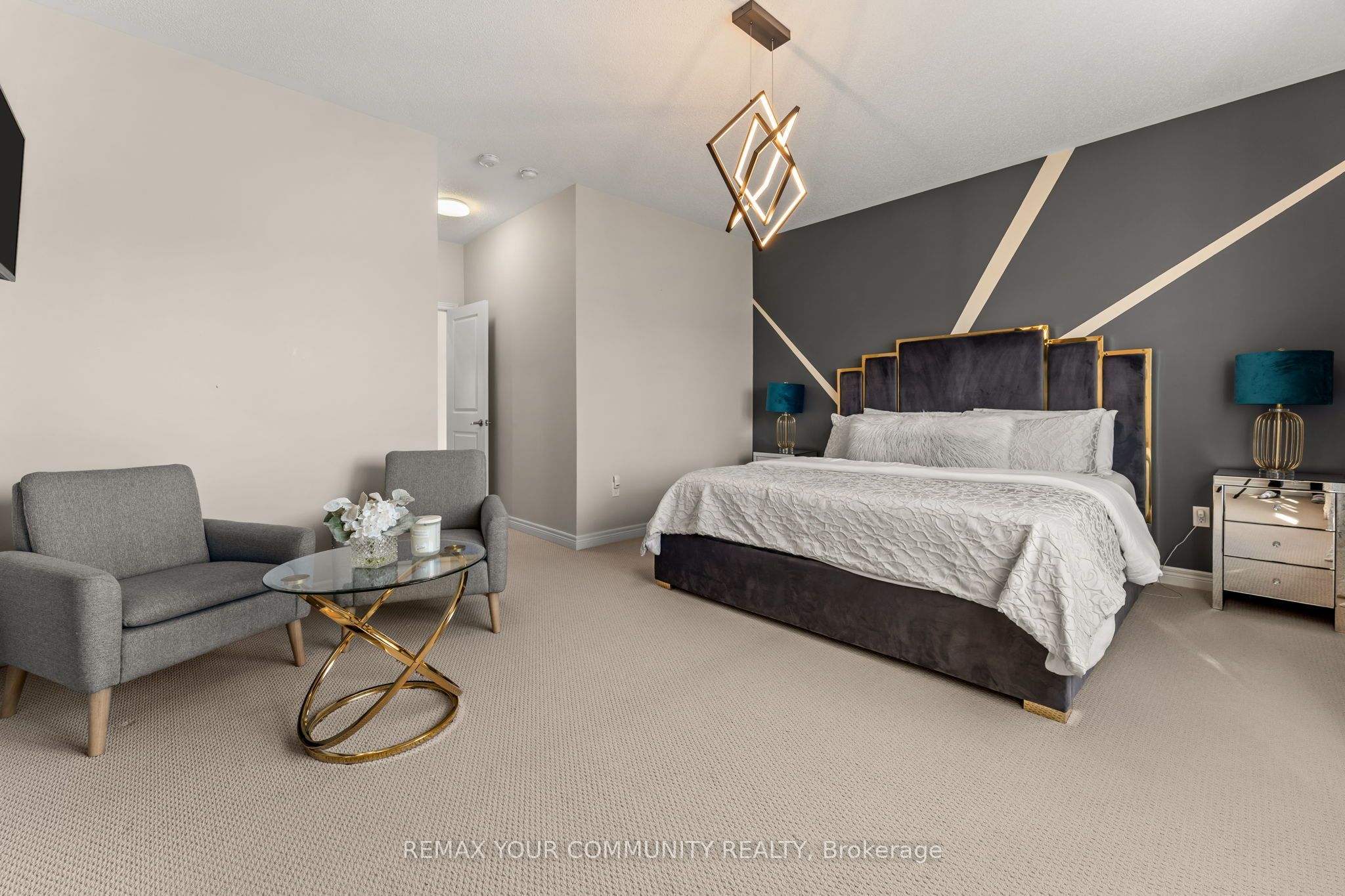 150 Inverness Way Property Photo 25
