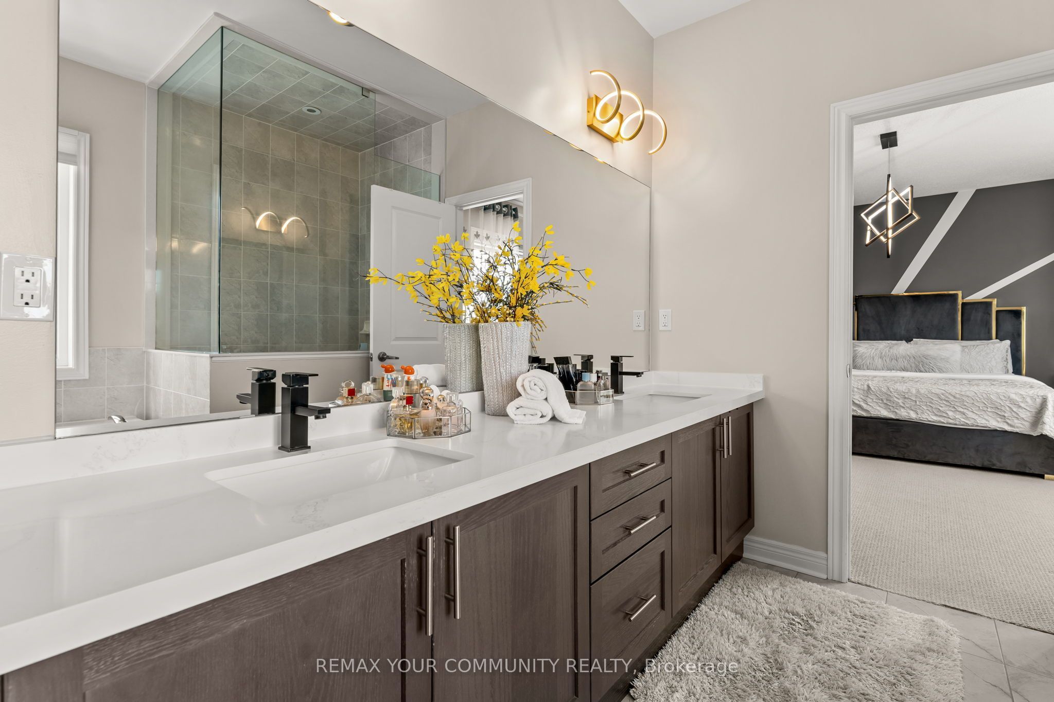 150 Inverness Way Property Photo 28