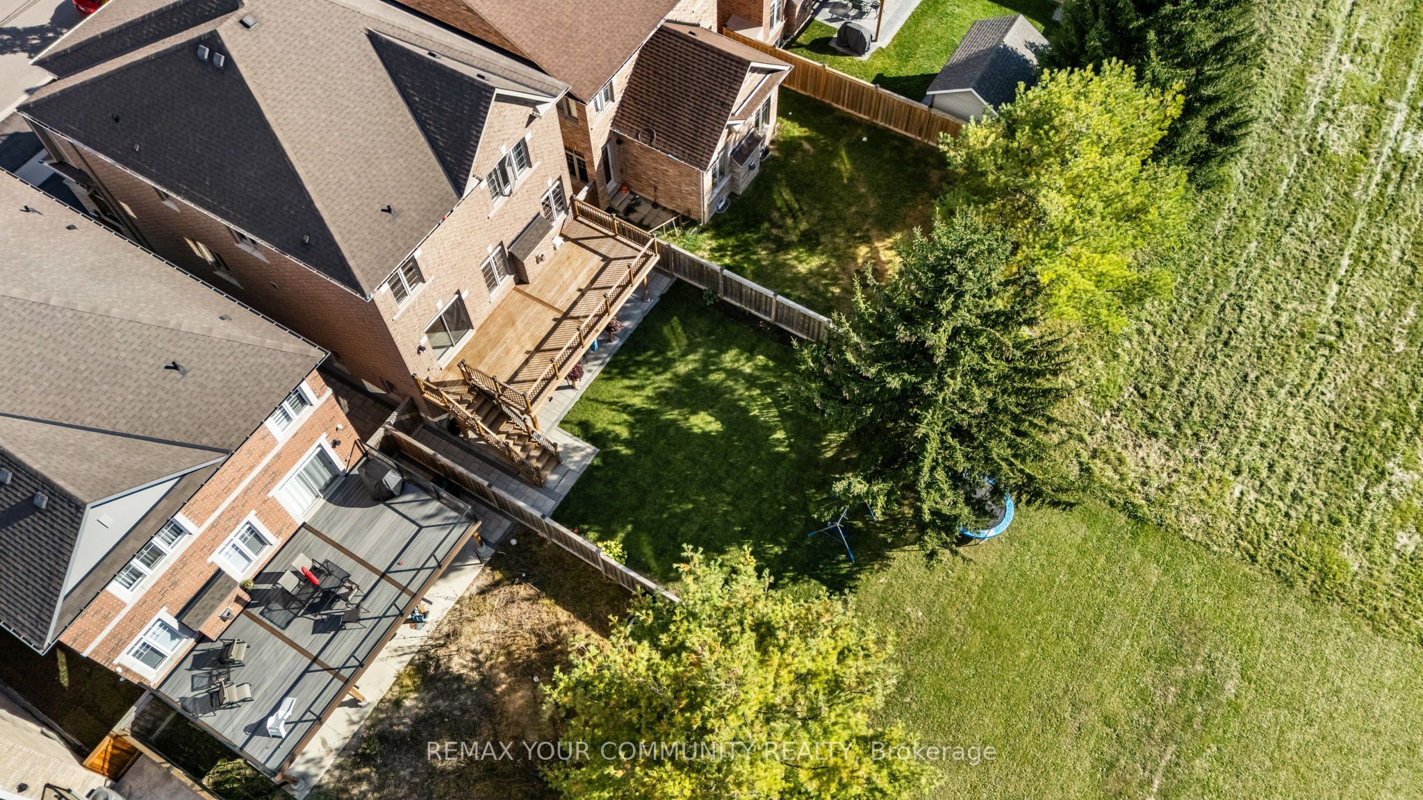 150 Inverness Way Property Photo 49