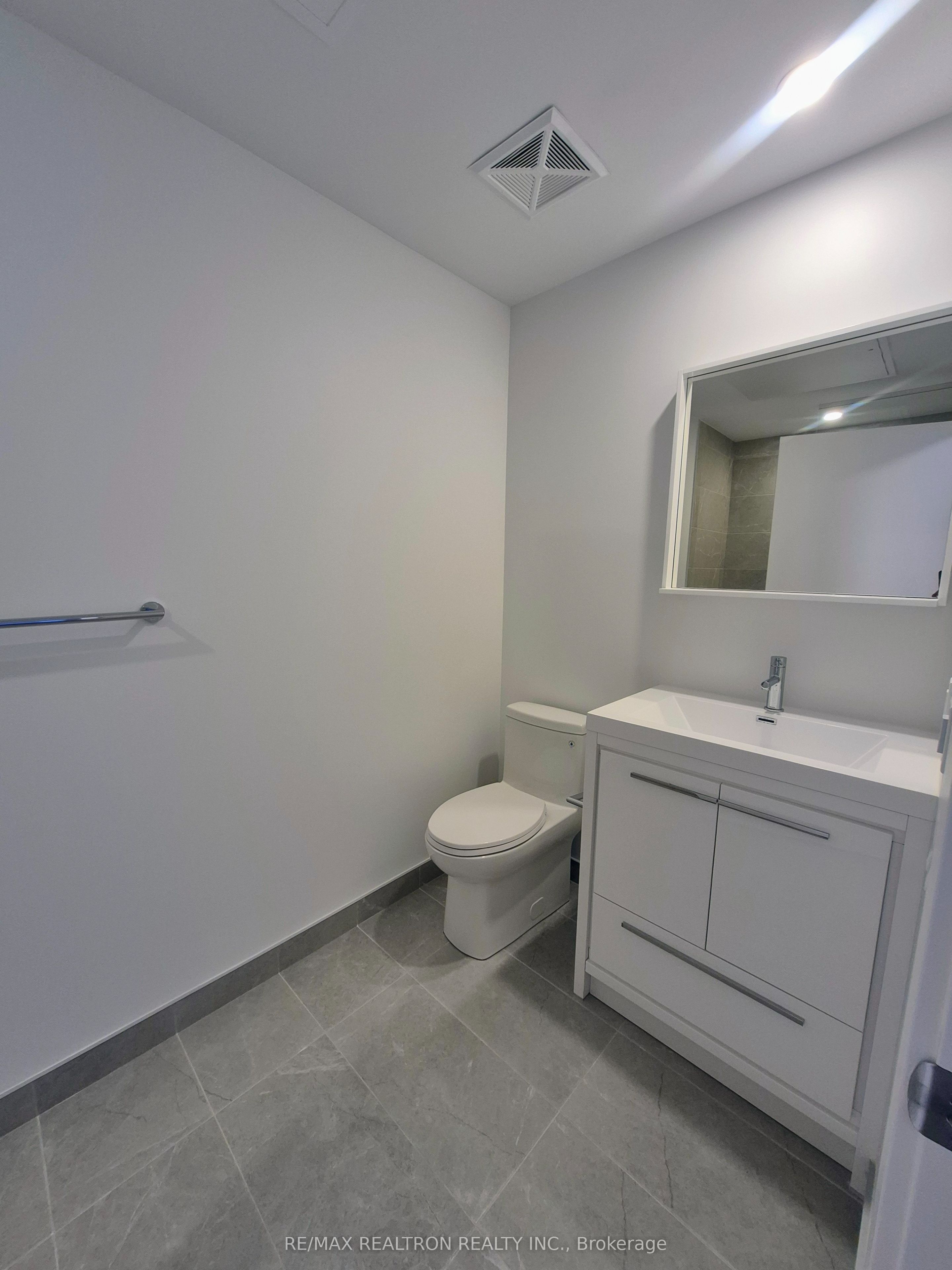 5 Meadowdale Road 1802 Property Photo 17
