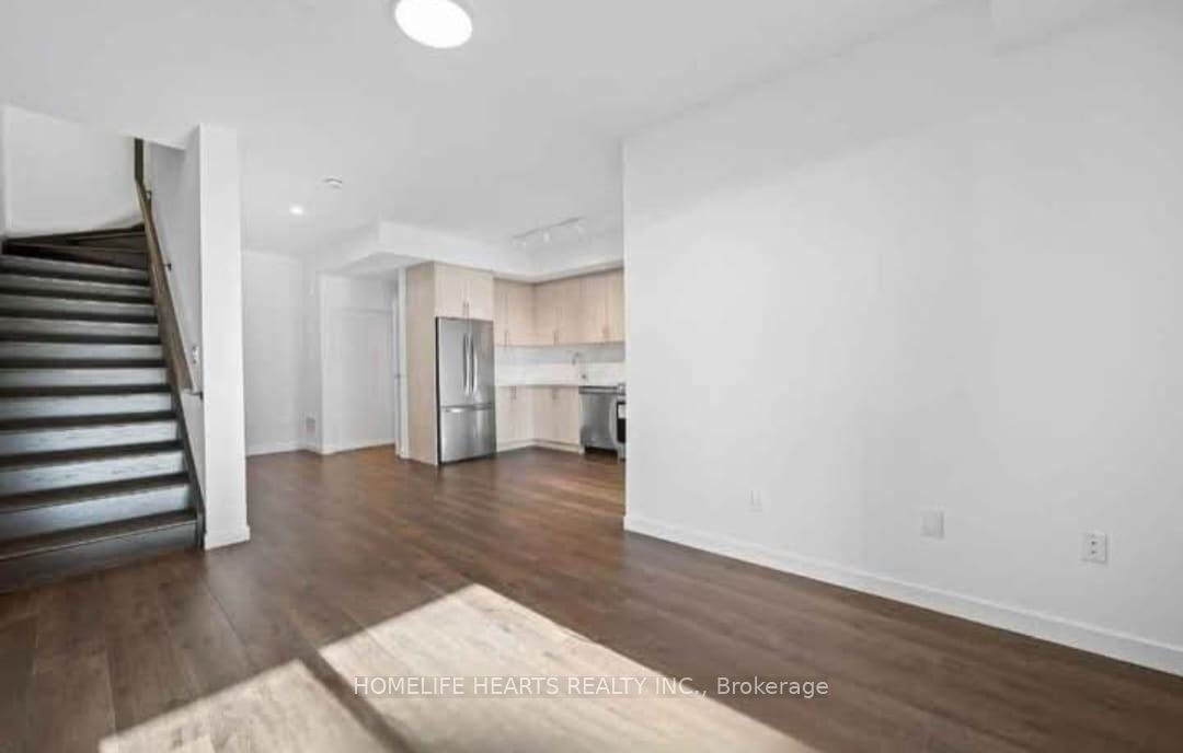 117 Marydale Avenue 30 Property Photo 2